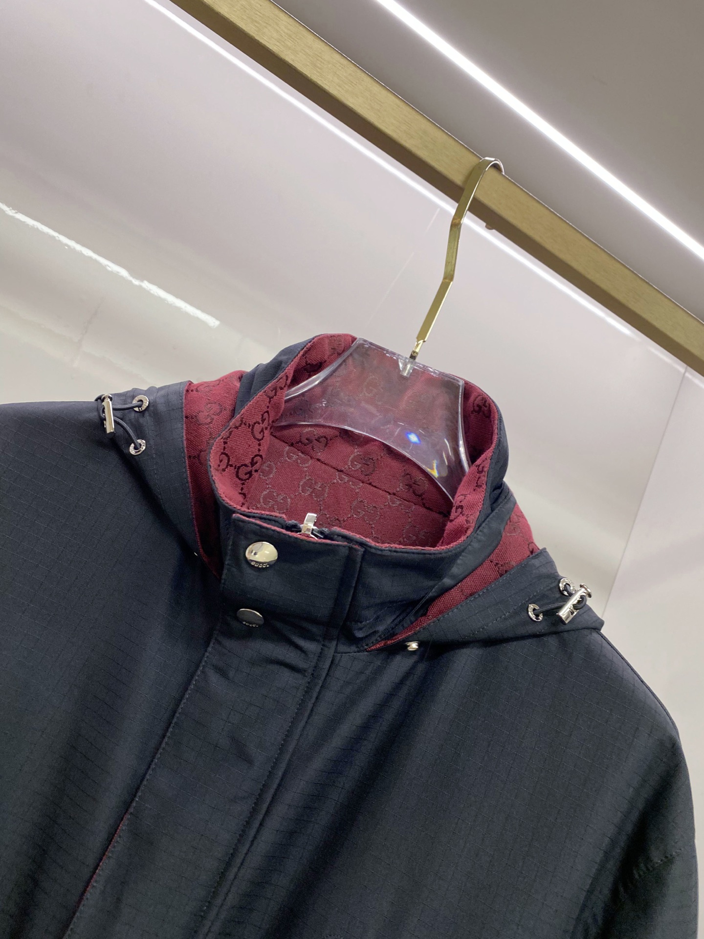 Gucci 古奇 加棉2026ss春季新款立领夹克外套全高端版本！高定专柜面料辅料，透气舒适度高，细节无