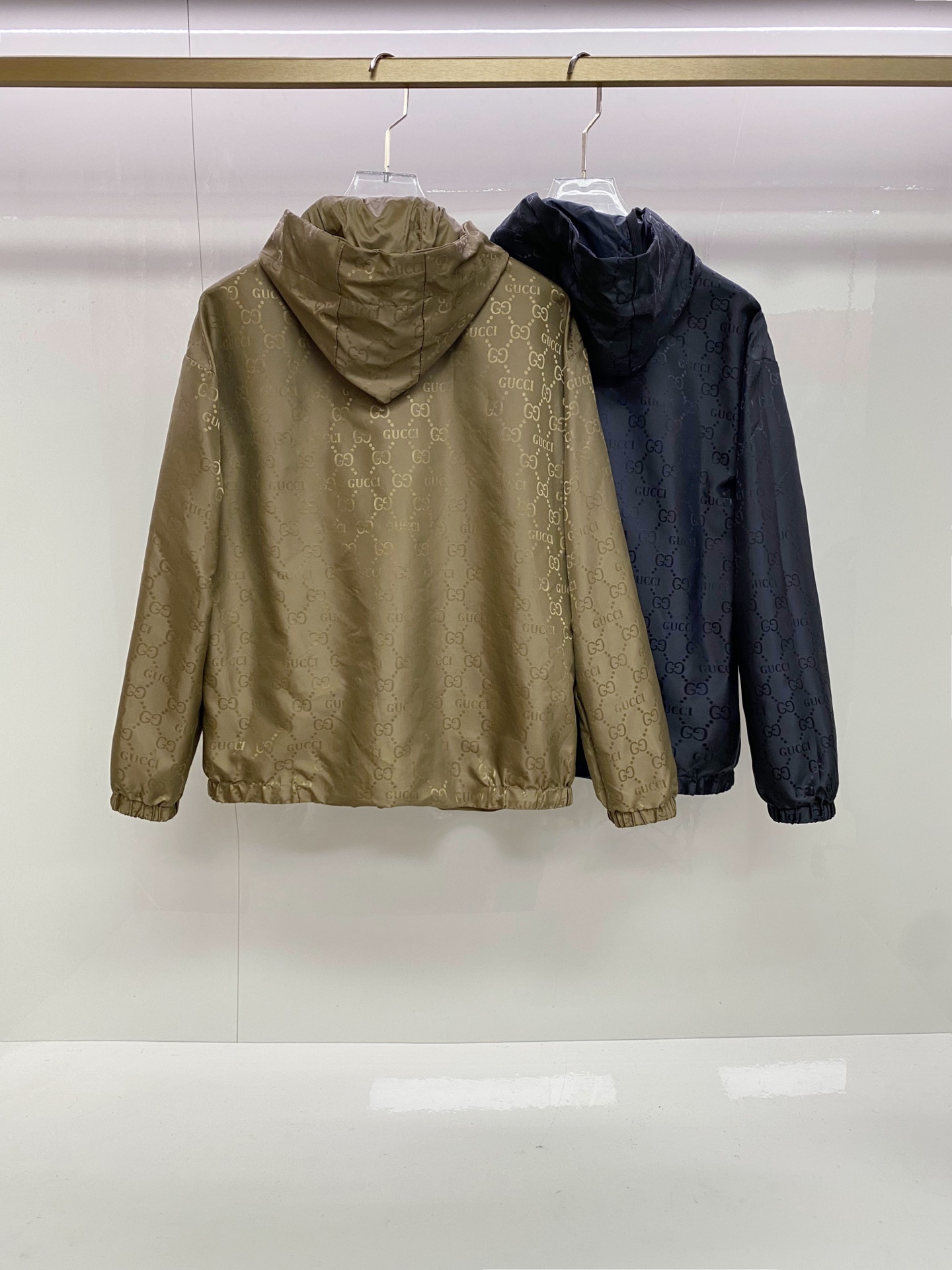 Gucci 古奇 双面穿 2026ss春季新款连帽夹克外套全高端版本！高定专柜面料辅料，透气舒适度高，细