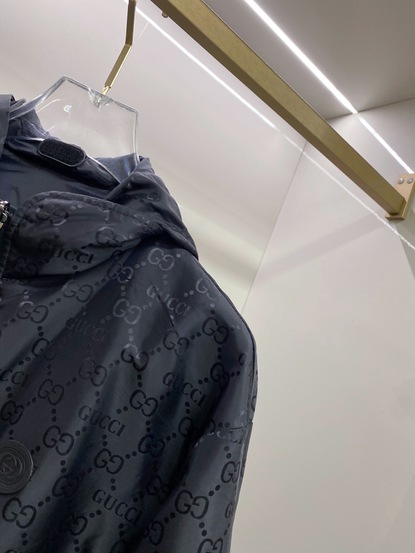 Gucci 古奇 双面穿 2026ss春季新款连帽夹克外套全高端版本！高定专柜面料辅料，透气舒适度高，细