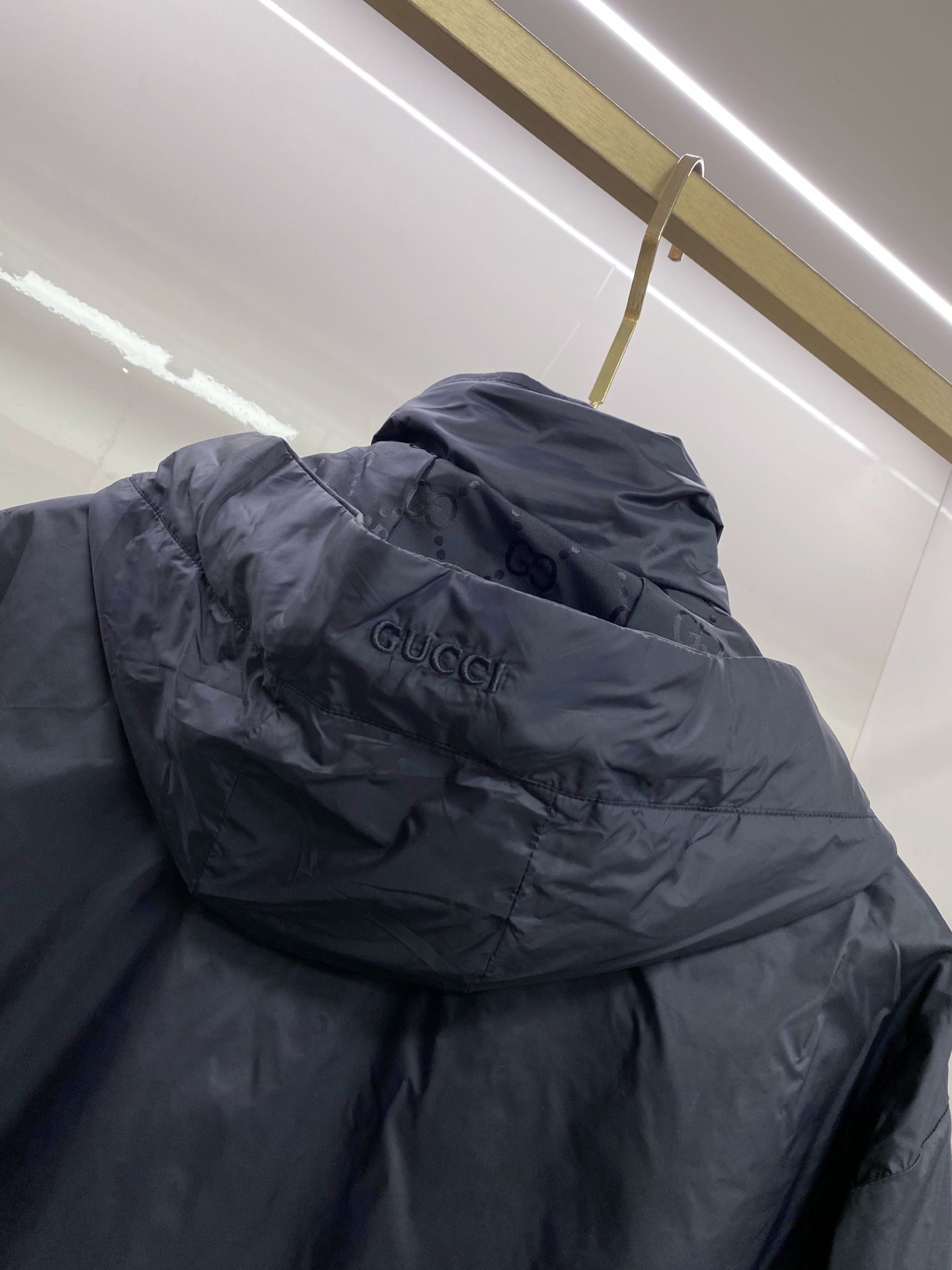 Gucci 古奇 双面穿 2026ss春季新款连帽夹克外套全高端版本！高定专柜面料辅料，透气舒适度高，细