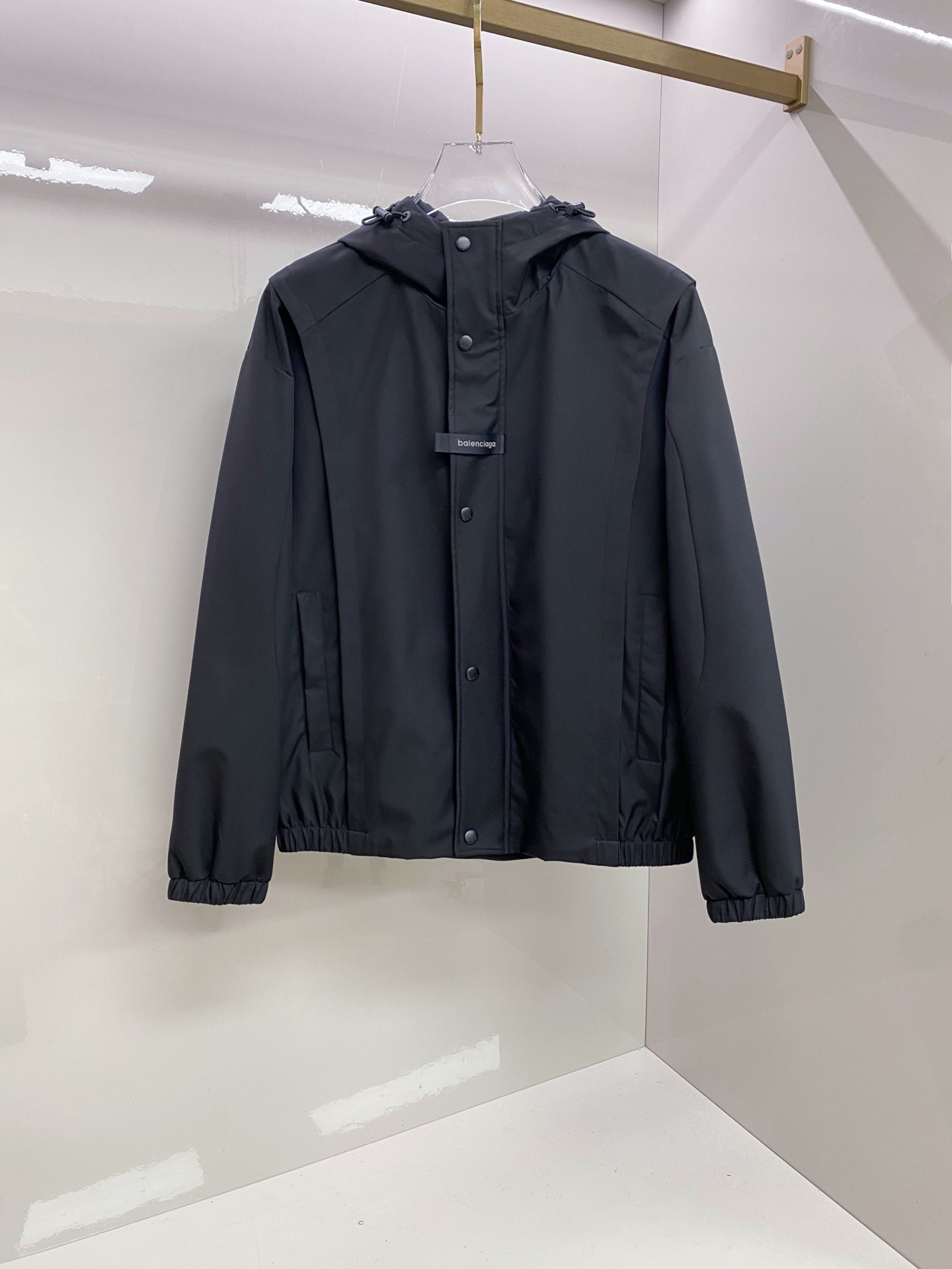 Balenciaga 巴黎世家 2026ss春季新款连帽夹克外套全高端版本！高定专柜面料辅料，透气舒适度