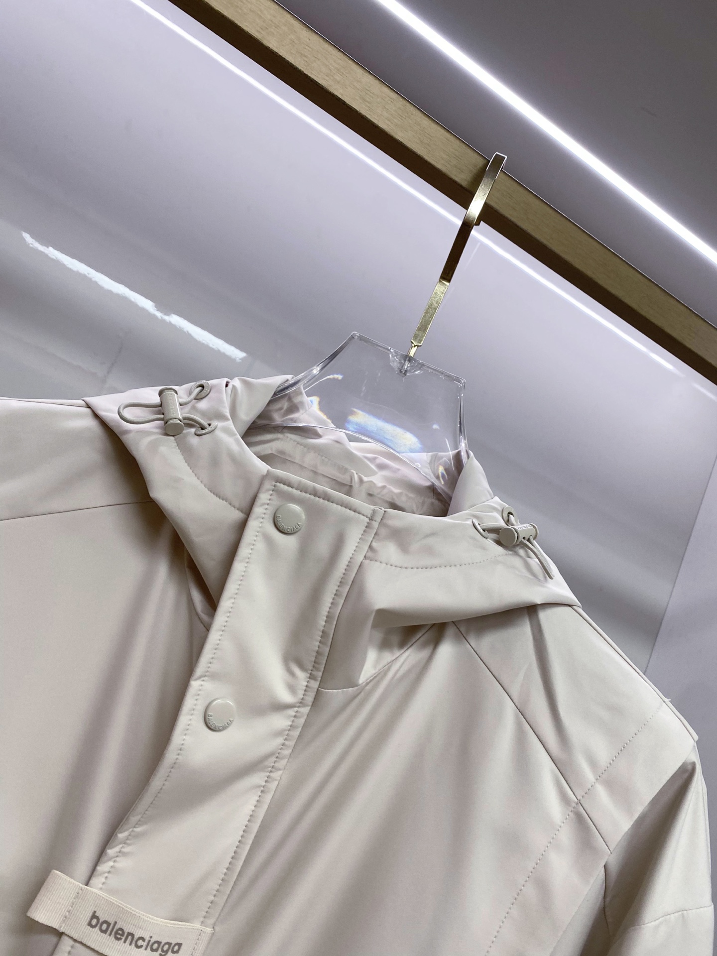 Balenciaga 巴黎世家 2026ss春季新款连帽夹克外套全高端版本！高定专柜面料辅料，透气舒适度
