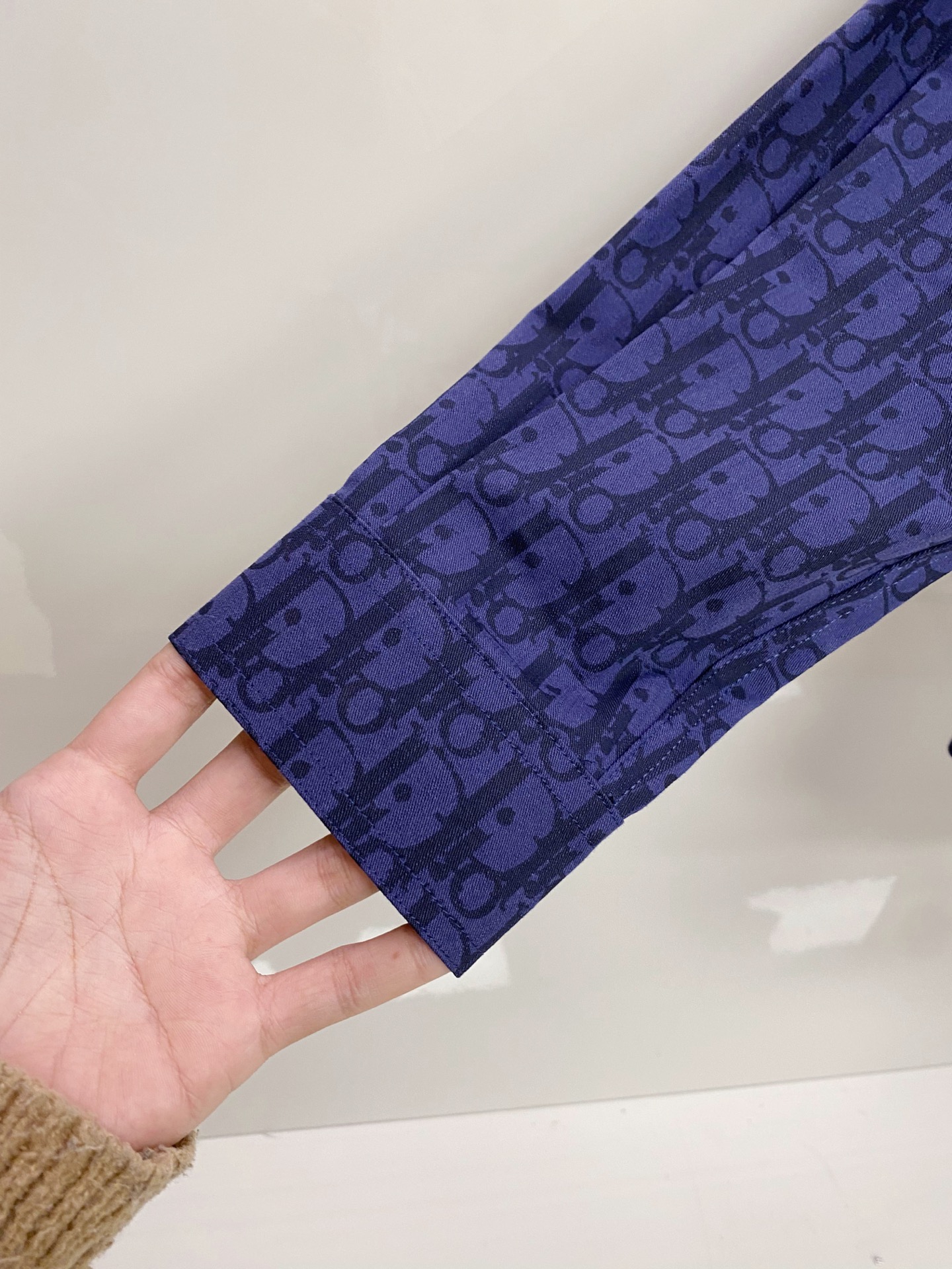 Dior 迪奥 CD 2026ss春季新款衬衫 全身logo老花满印牛仔衬衫 定制水洗面料 超高工艺的拔