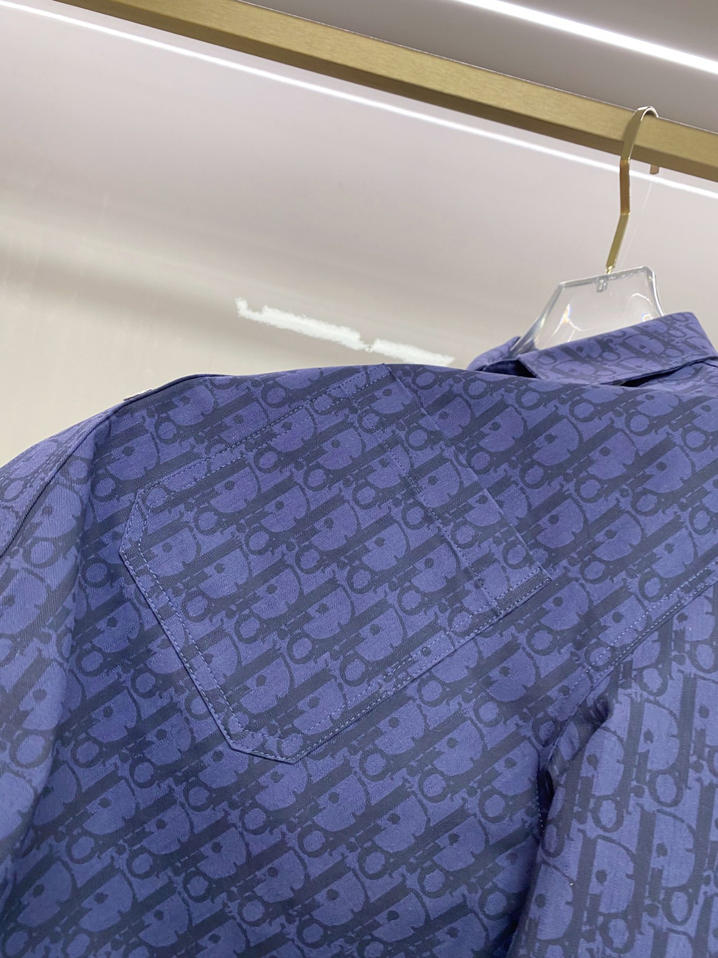 Dior 迪奥 CD 2026ss春季新款衬衫 全身logo老花满印牛仔衬衫 定制水洗面料 超高工艺的拔