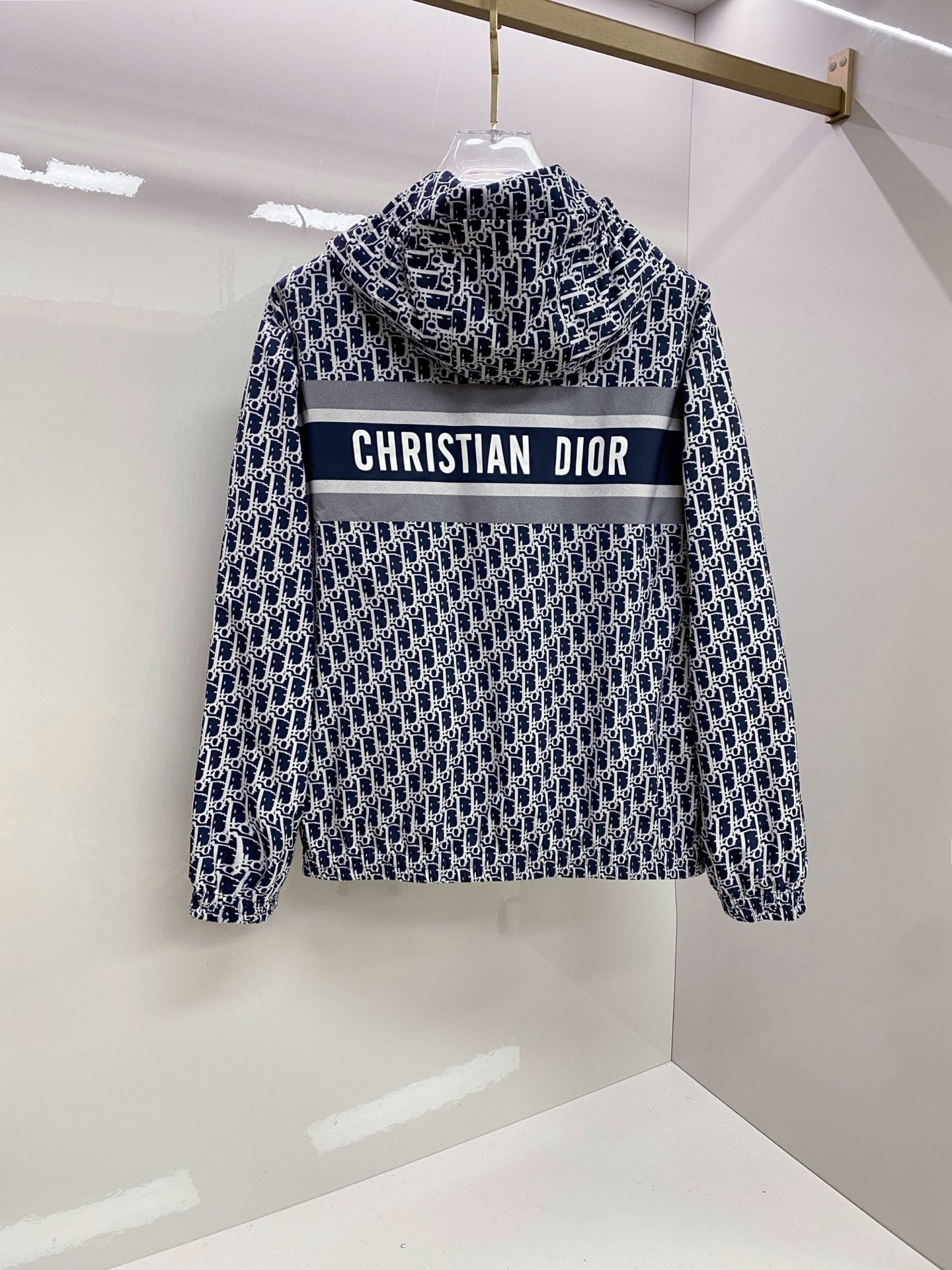 Dior 迪奥 2026ss春季新款夹克外套全高端版本！高定专柜面料辅料，透气舒适度高，细节无可挑剔，做