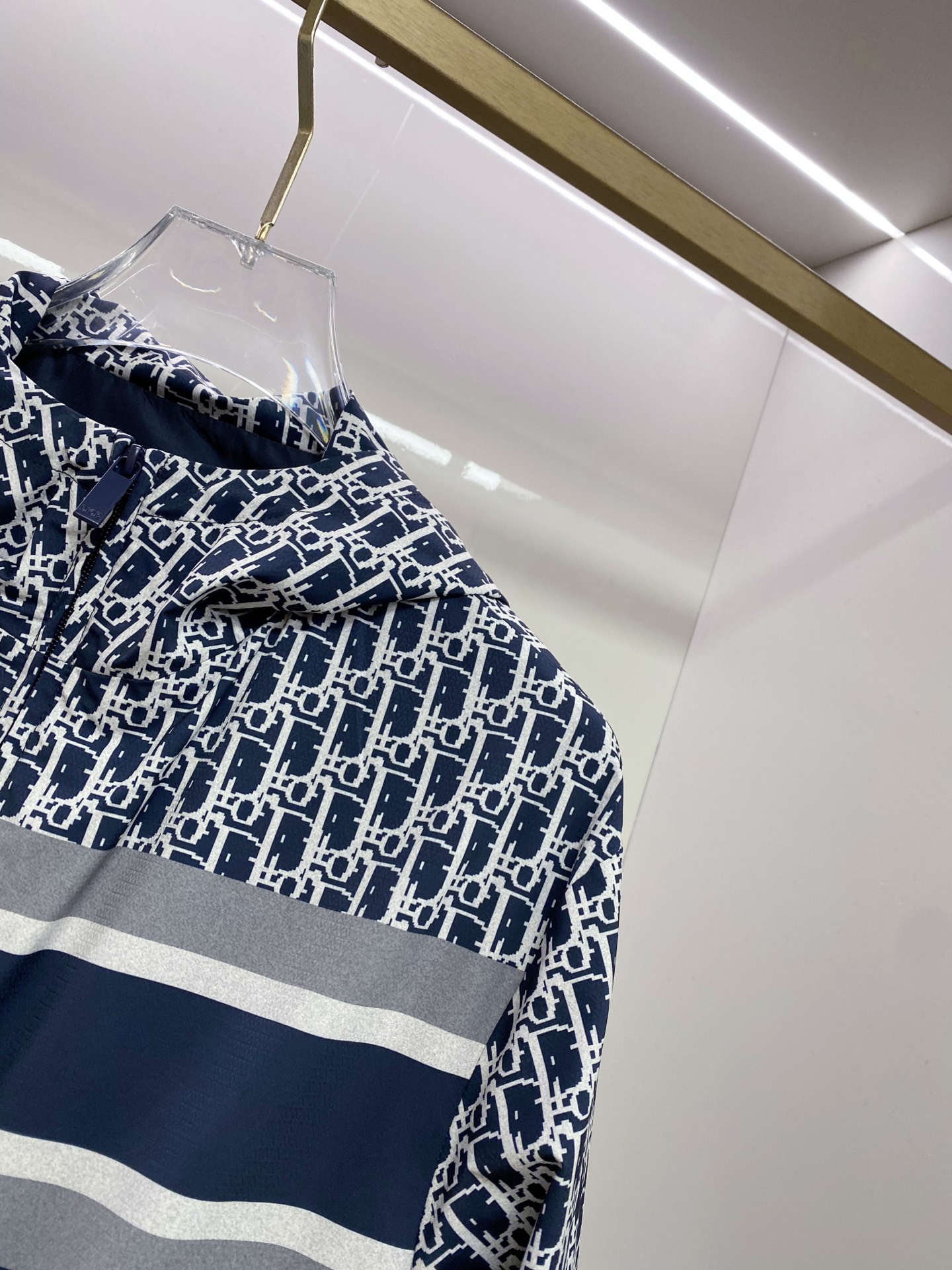 Dior 迪奥 2026ss春季新款夹克外套全高端版本！高定专柜面料辅料，透气舒适度高，细节无可挑剔，做