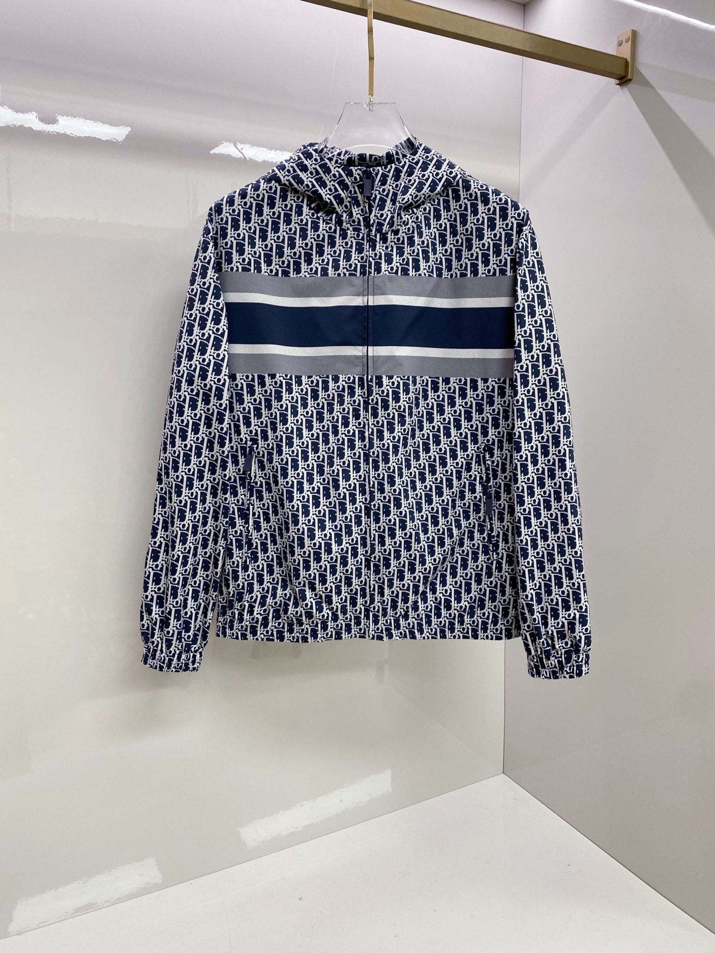 Dior 迪奥 2026ss春季新款夹克外套全高端版本！高定专柜面料辅料，透气舒适度高，细节无可挑剔，做