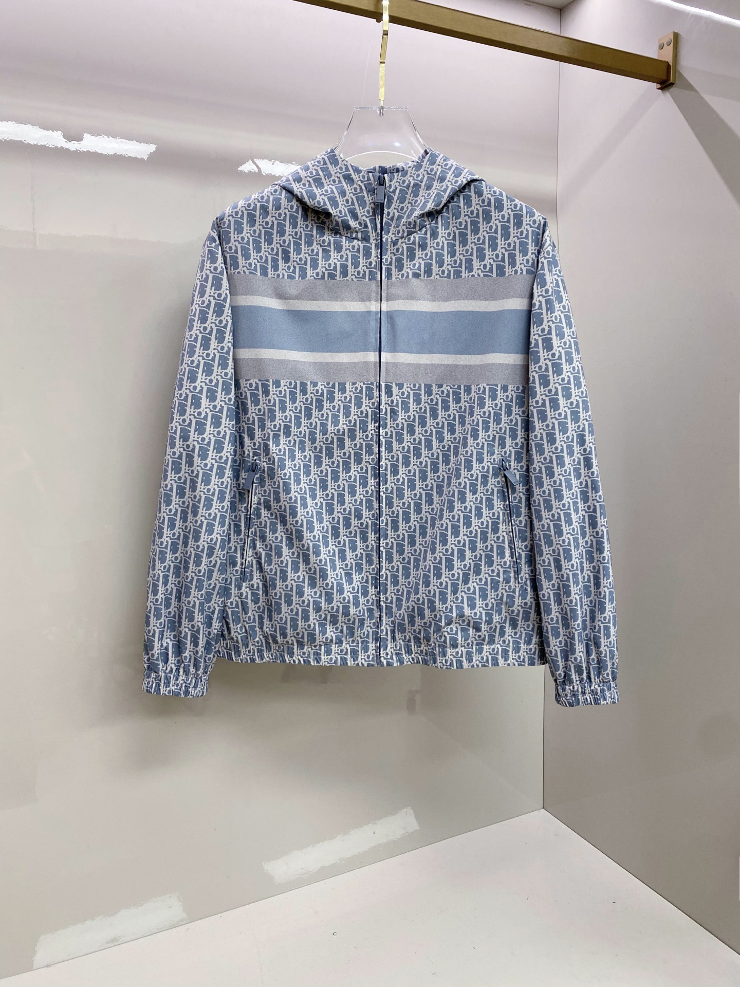 Dior 迪奥 2026ss春季新款夹克外套全高端版本！高定专柜面料辅料，透气舒适度高，细节无可挑剔，做