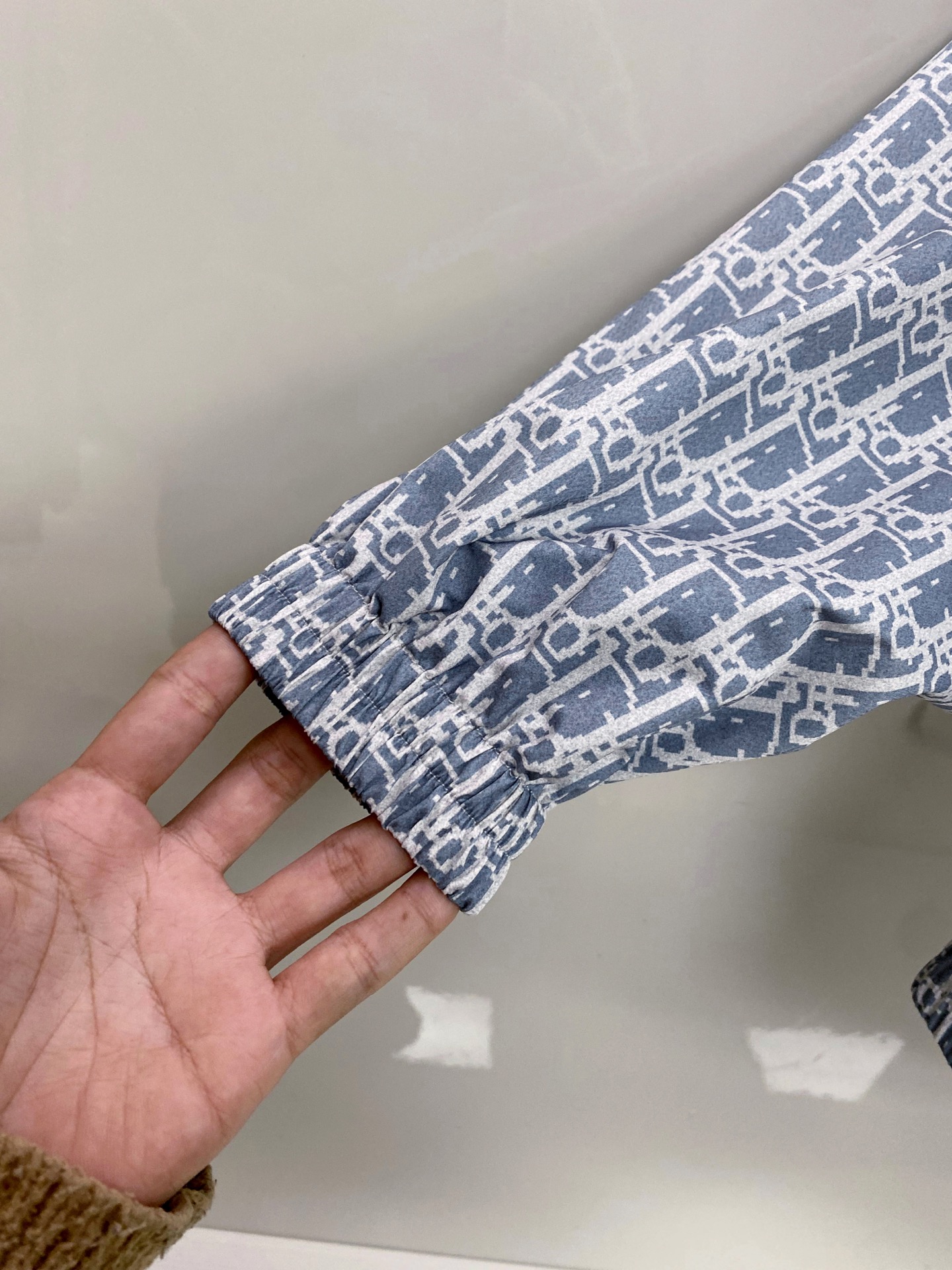 Dior 迪奥 2026ss春季新款夹克外套全高端版本！高定专柜面料辅料，透气舒适度高，细节无可挑剔，做