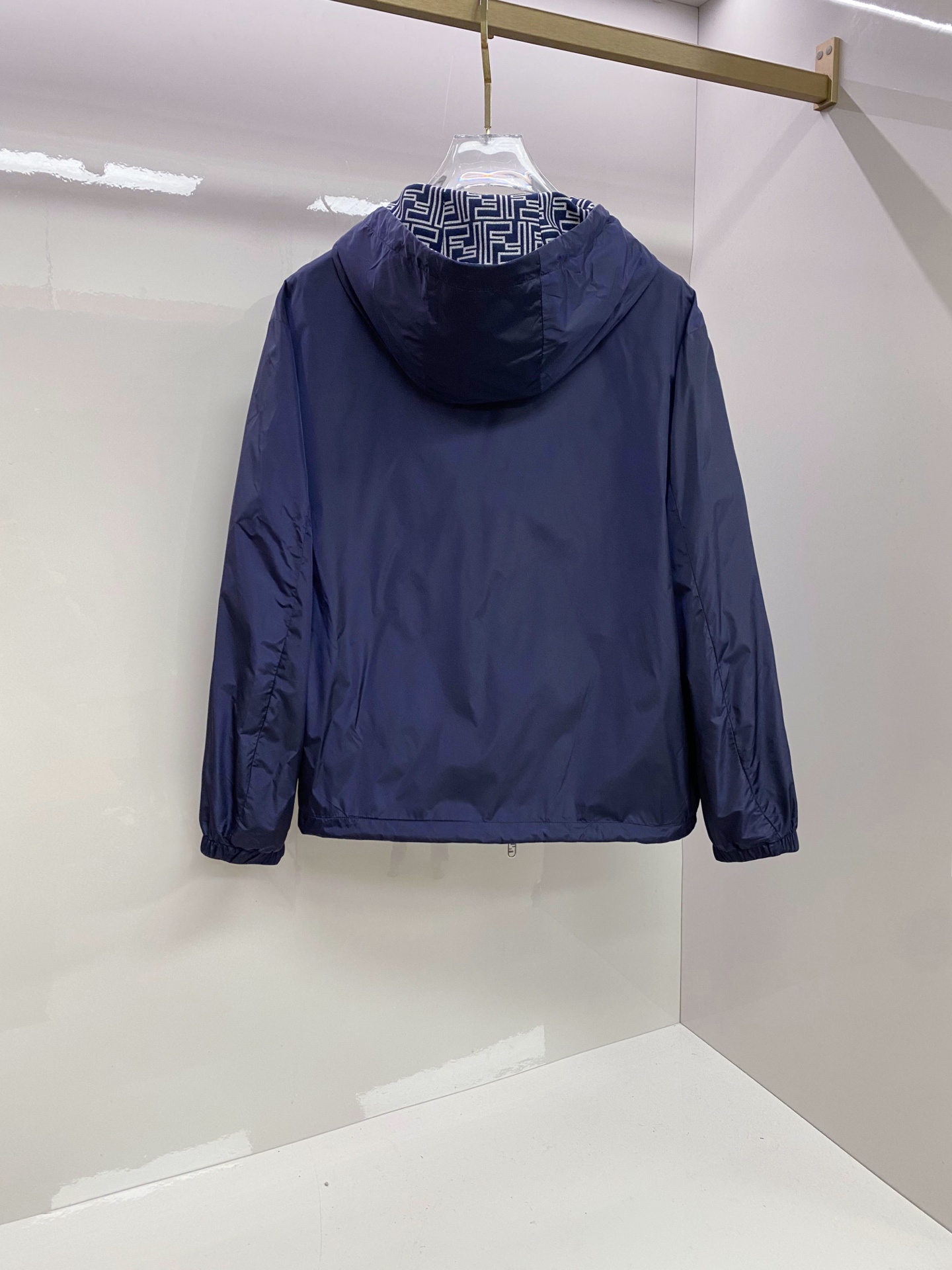 Fendi 芬迪 2026新款连帽夹克春装外套、双面可穿、新款发布、顶级品质>(夹克系列)专柜官网同步发