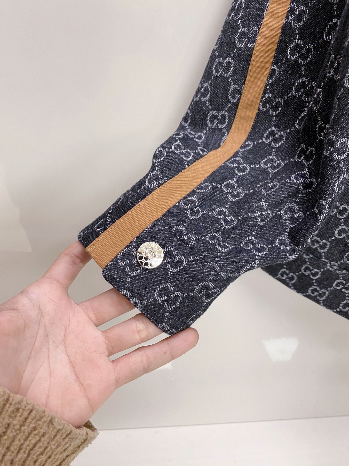 Gucci 古齐 2026ss春季新款夹克外套全高端版本！高定专柜面料辅料，透气舒适度高，细节无可挑剔，