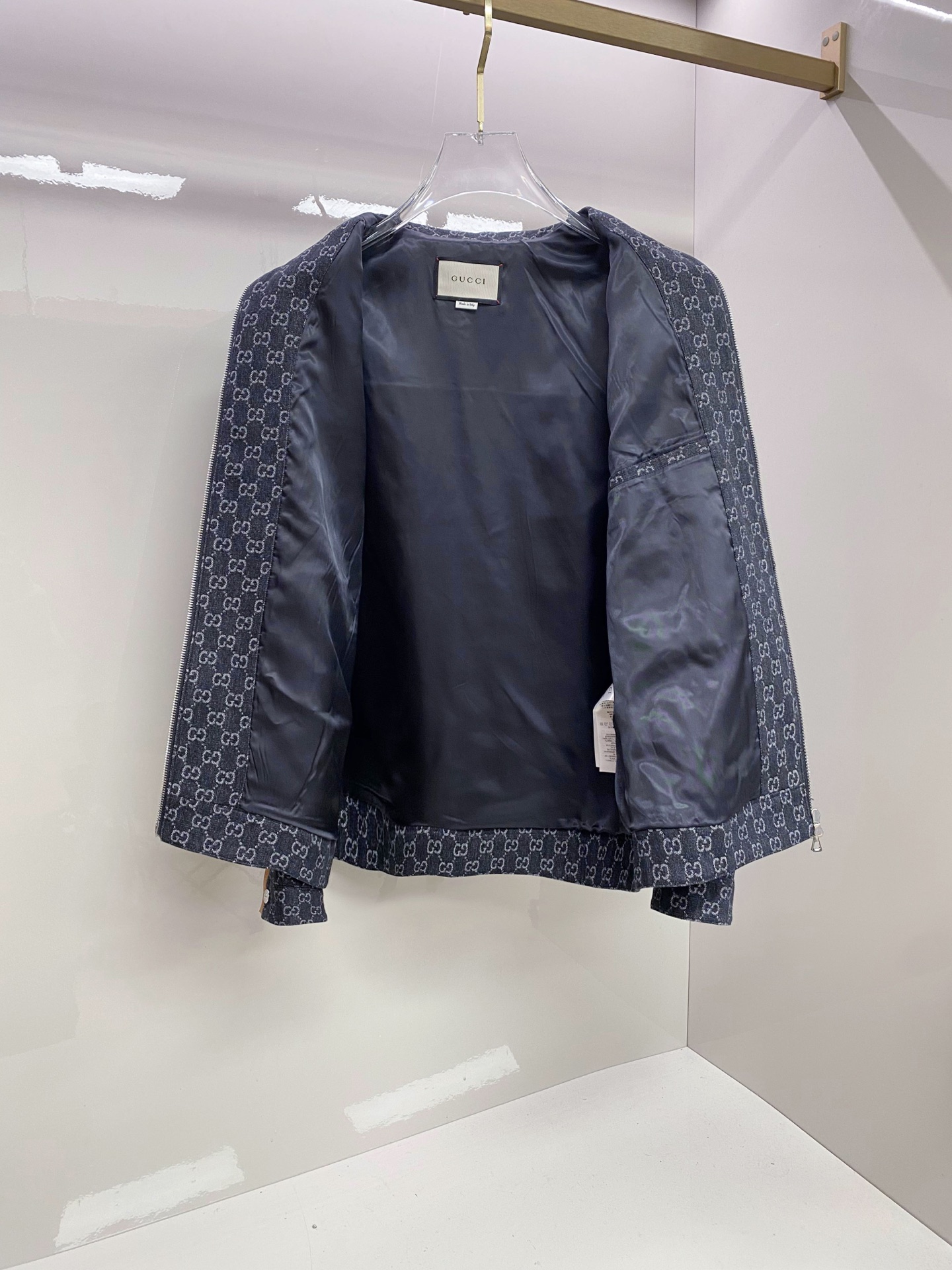 Gucci 古齐 2026ss春季新款夹克外套全高端版本！高定专柜面料辅料，透气舒适度高，细节无可挑剔，