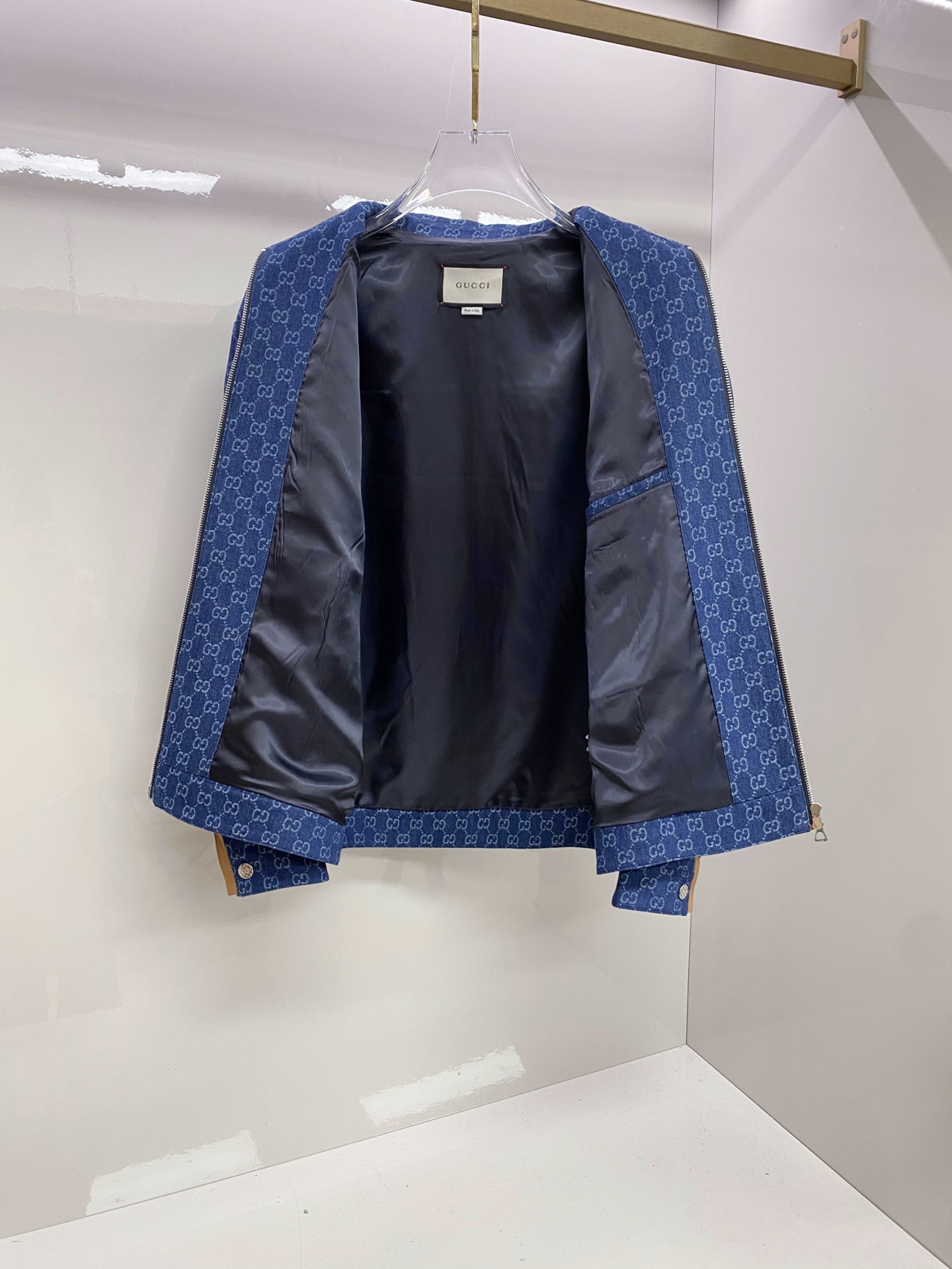 Gucci 古齐 2026ss春季新款夹克外套全高端版本！高定专柜面料辅料，透气舒适度高，细节无可挑剔，