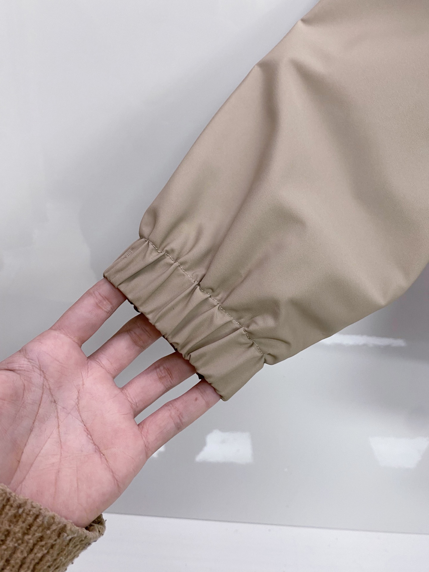 LV 2026ss春季新款立领夹克外套全高端版本！高定专柜面料辅料，透气舒适度高，细节无可挑剔，做工考究