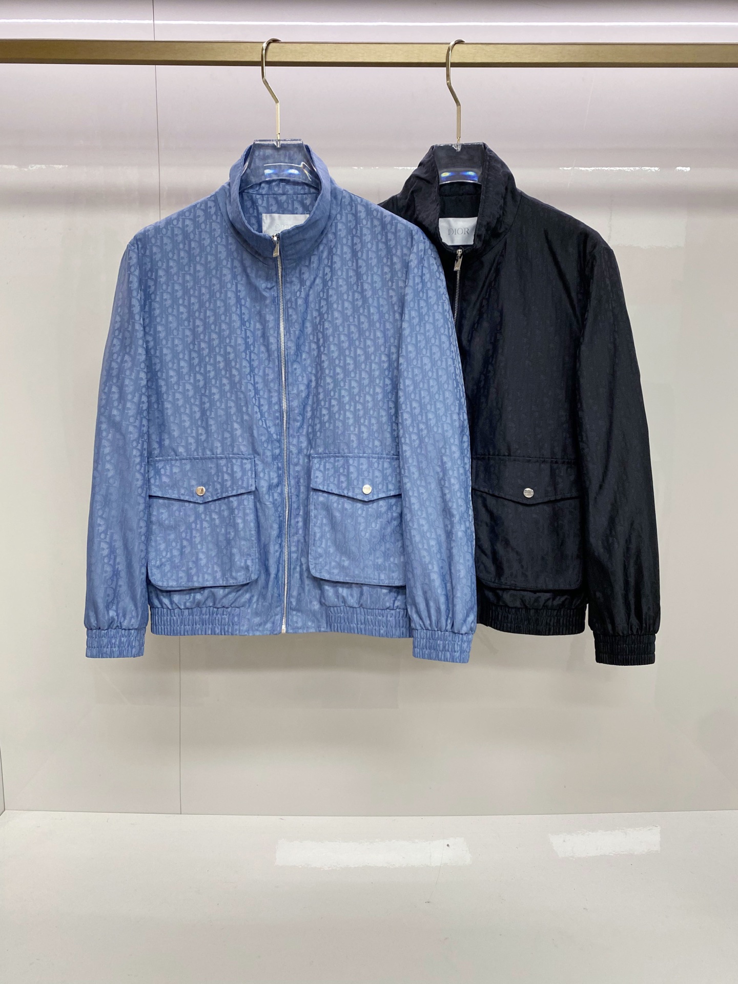 Dior 迪奥 2026ss春季新款立领夹克外套全高端版本！高定专柜面料辅料，透气舒适度高，细节无可挑剔