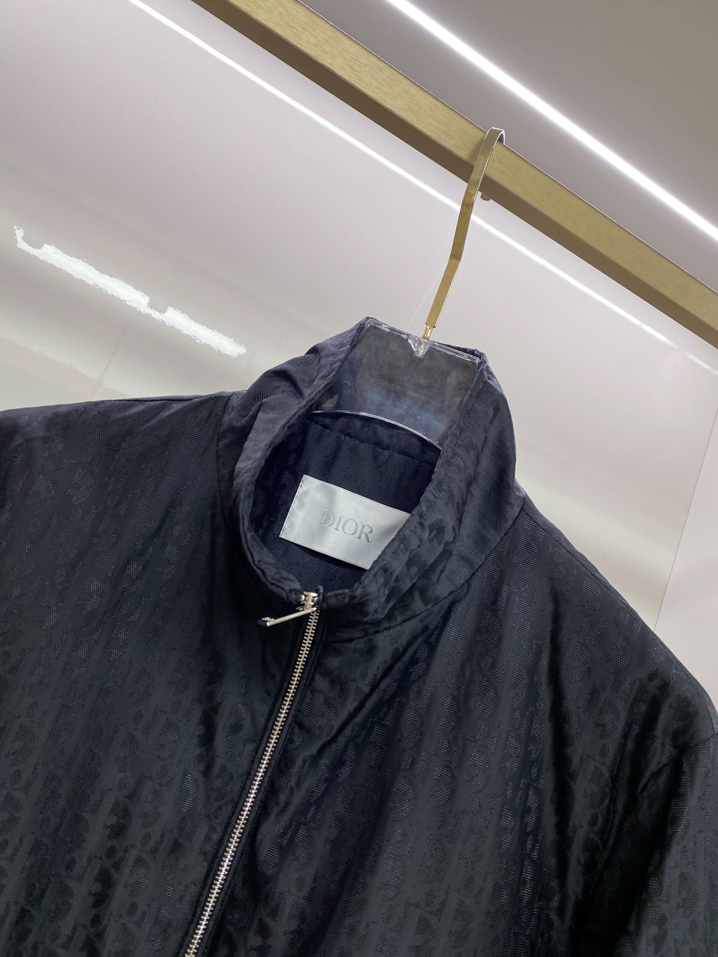 Dior 迪奥 2026ss春季新款立领夹克外套全高端版本！高定专柜面料辅料，透气舒适度高，细节无可挑剔