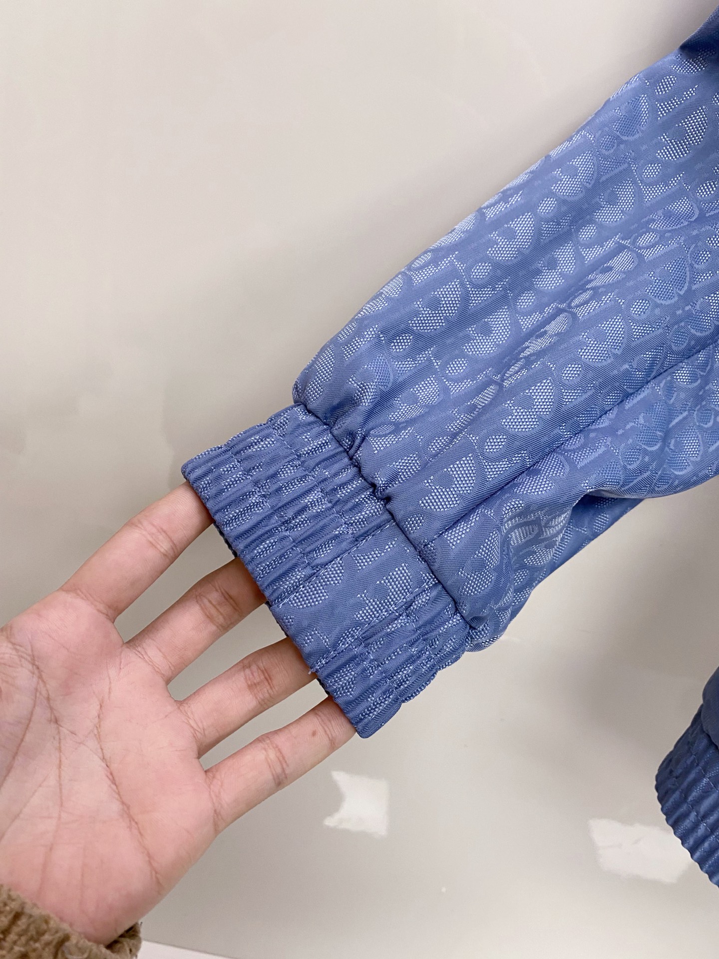 Dior 迪奥 2026ss春季新款立领夹克外套全高端版本！高定专柜面料辅料，透气舒适度高，细节无可挑剔