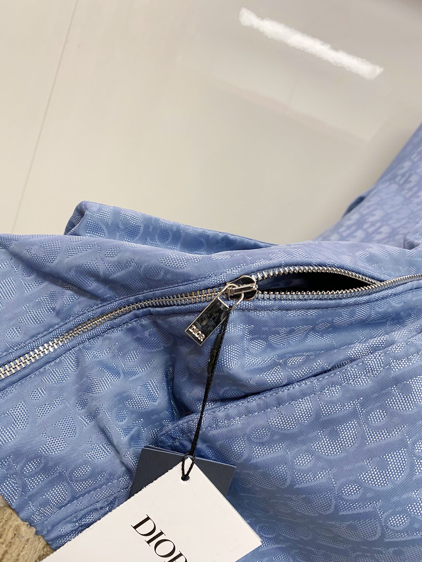 Dior 迪奥 2026ss春季新款立领夹克外套全高端版本！高定专柜面料辅料，透气舒适度高，细节无可挑剔