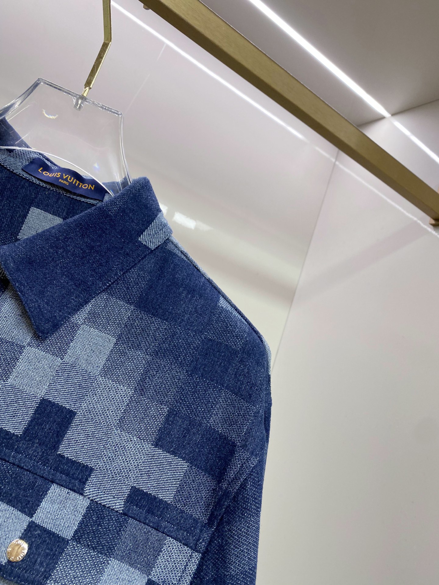 LV 袖子可拆卸 2026ss春季新款夹克牛仔外套全高端版本！高定专柜面料辅料，透气舒适度高，细节无可挑