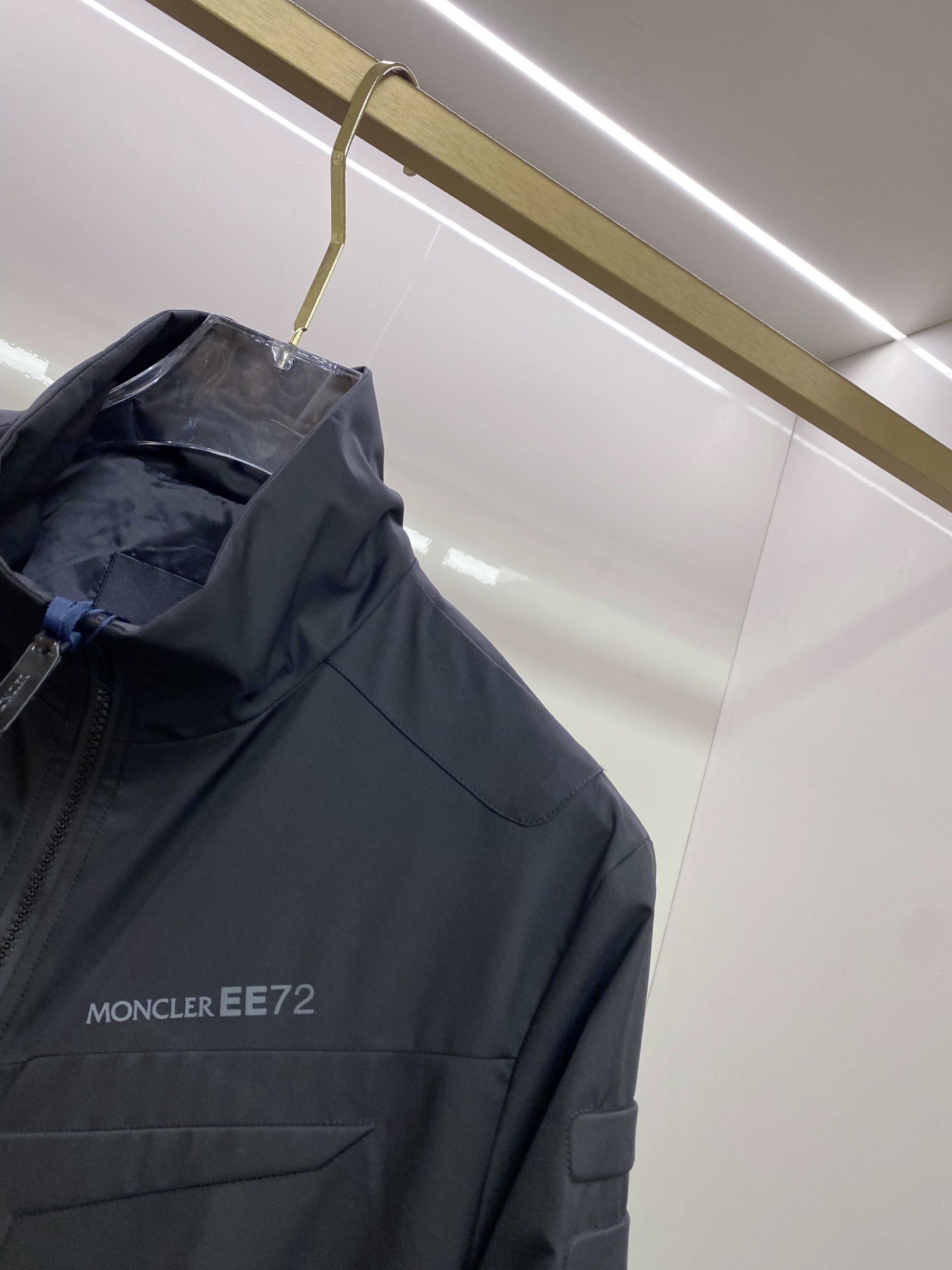 Moncler 蒙口 2026ss春季新款立领夹克外套全高端版本！高定专柜面料辅料，透气舒适度高，细节无
