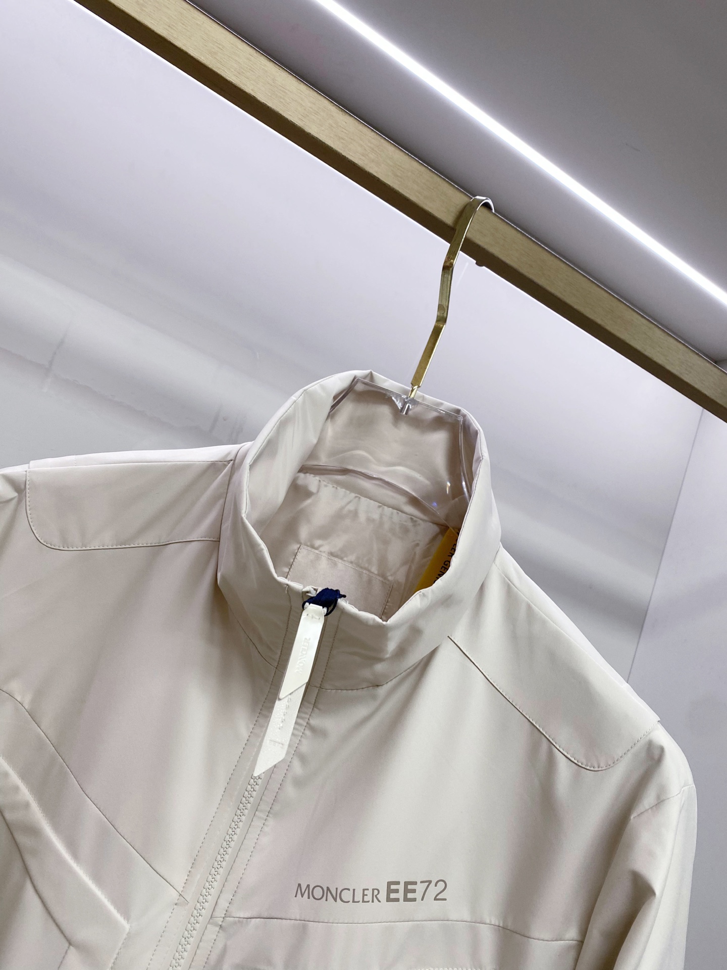 Moncler 蒙口 2026ss春季新款立领夹克外套全高端版本！高定专柜面料辅料，透气舒适度高，细节无