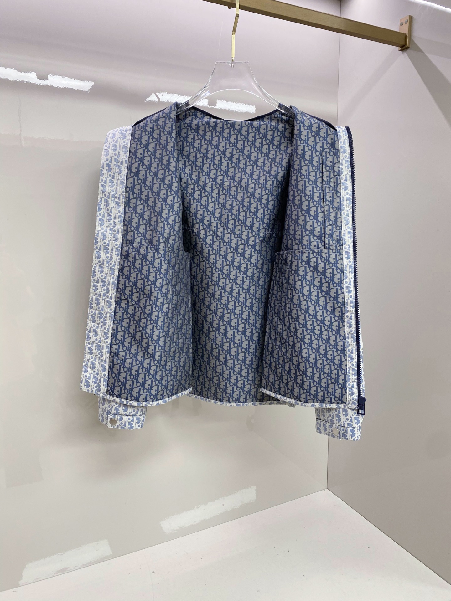 Dior 迪奥 2026ss春季新款夹克外套全高端版本！高定专柜面料辅料，透气舒适度高，细节无可挑剔，做