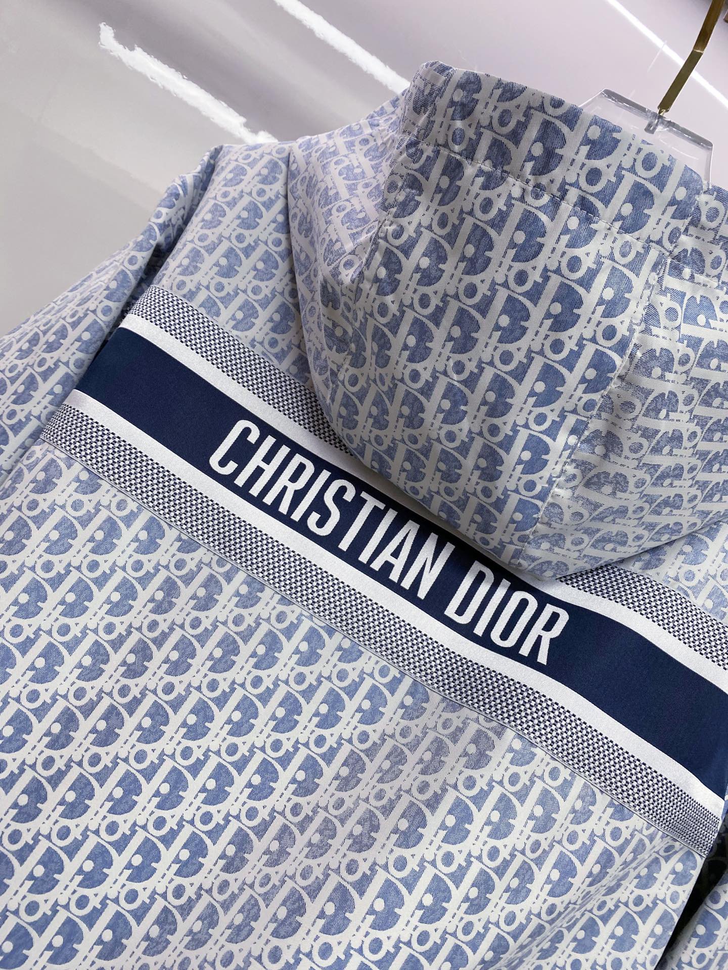 Dior 迪奥 2026ss春季新款夹克外套全高端版本！高定专柜面料辅料，透气舒适度高，细节无可挑剔，做