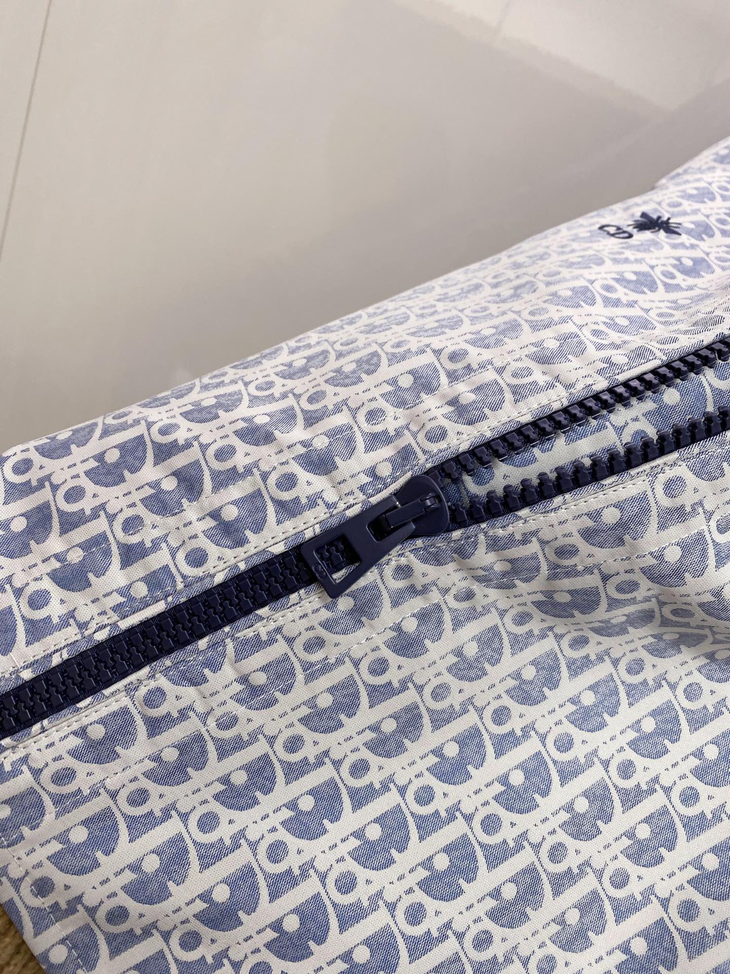 Dior 迪奥 2026ss春季新款夹克外套全高端版本！高定专柜面料辅料，透气舒适度高，细节无可挑剔，做