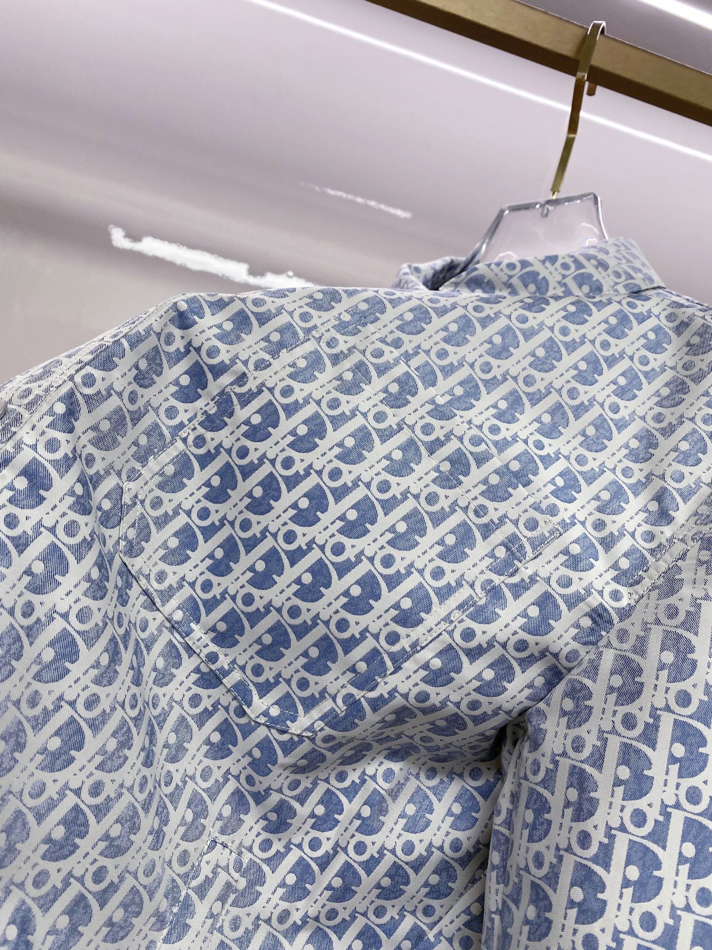 Dior 迪奥 2026ss春季新款翻领夹克外套全高端版本！高定专柜面料辅料，透气舒适度高，细节无可挑剔