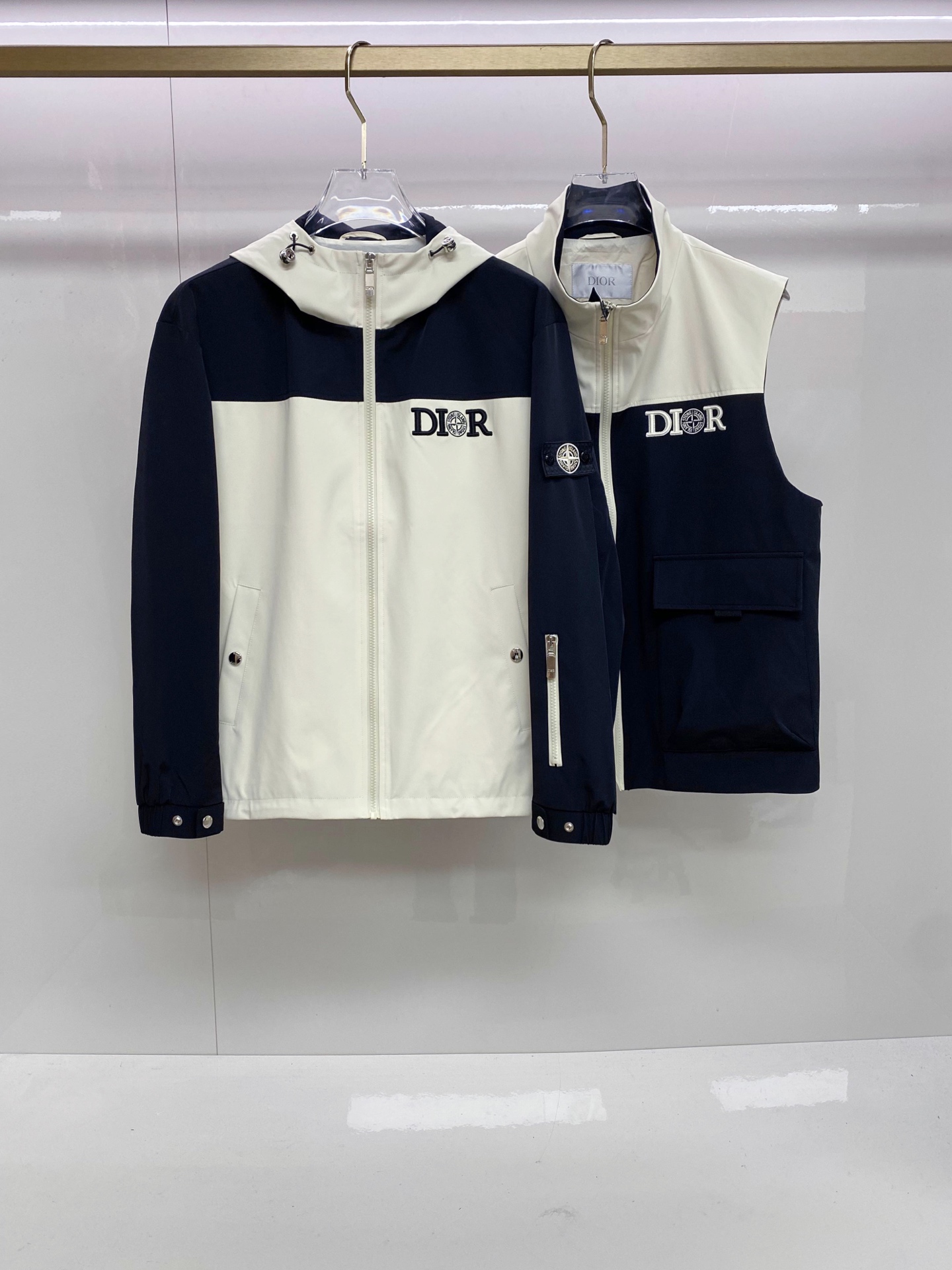 /两件套（夹克 马甲 ）Dior 迪奥 2026ss春季新款夹克外套全高端版本！高定专柜面料辅料，透气舒