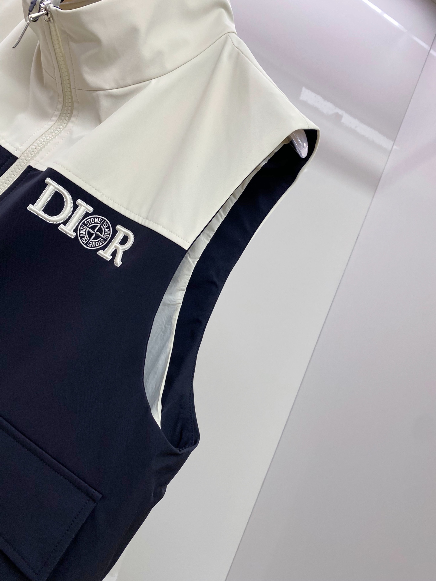 /两件套（夹克 马甲 ）Dior 迪奥 2026ss春季新款夹克外套全高端版本！高定专柜面料辅料，透气舒