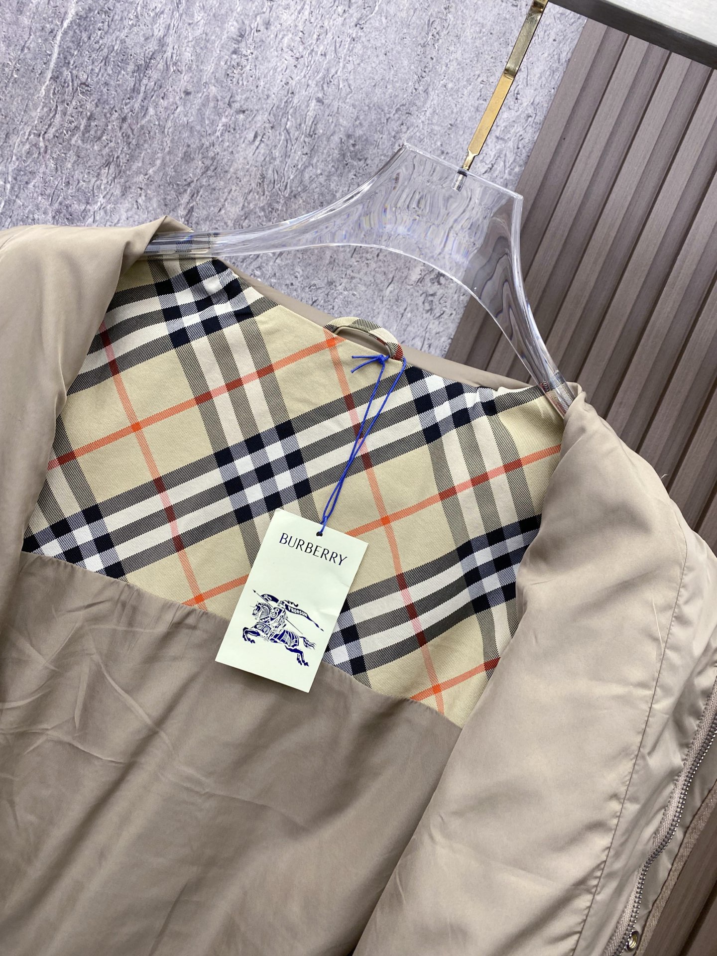 Burberry 巴宝莉马甲 2026SS春季新款马甲夹克外套最新设计款 秀场新品‼品相非常完美，三标齐