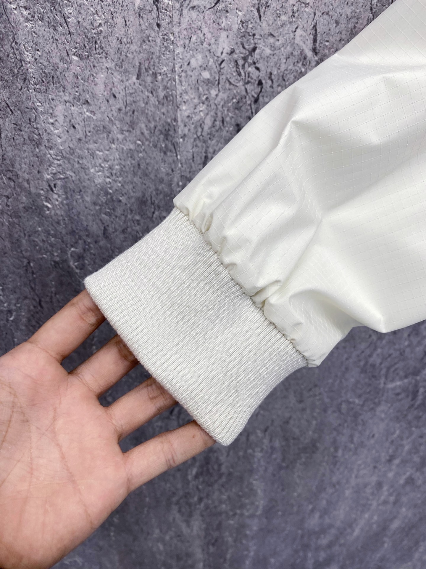 Gucci 古奇 2026ss春季新款连帽夹克外套全高端版本！高定专柜面料辅料，透气舒适度高，细节无可挑