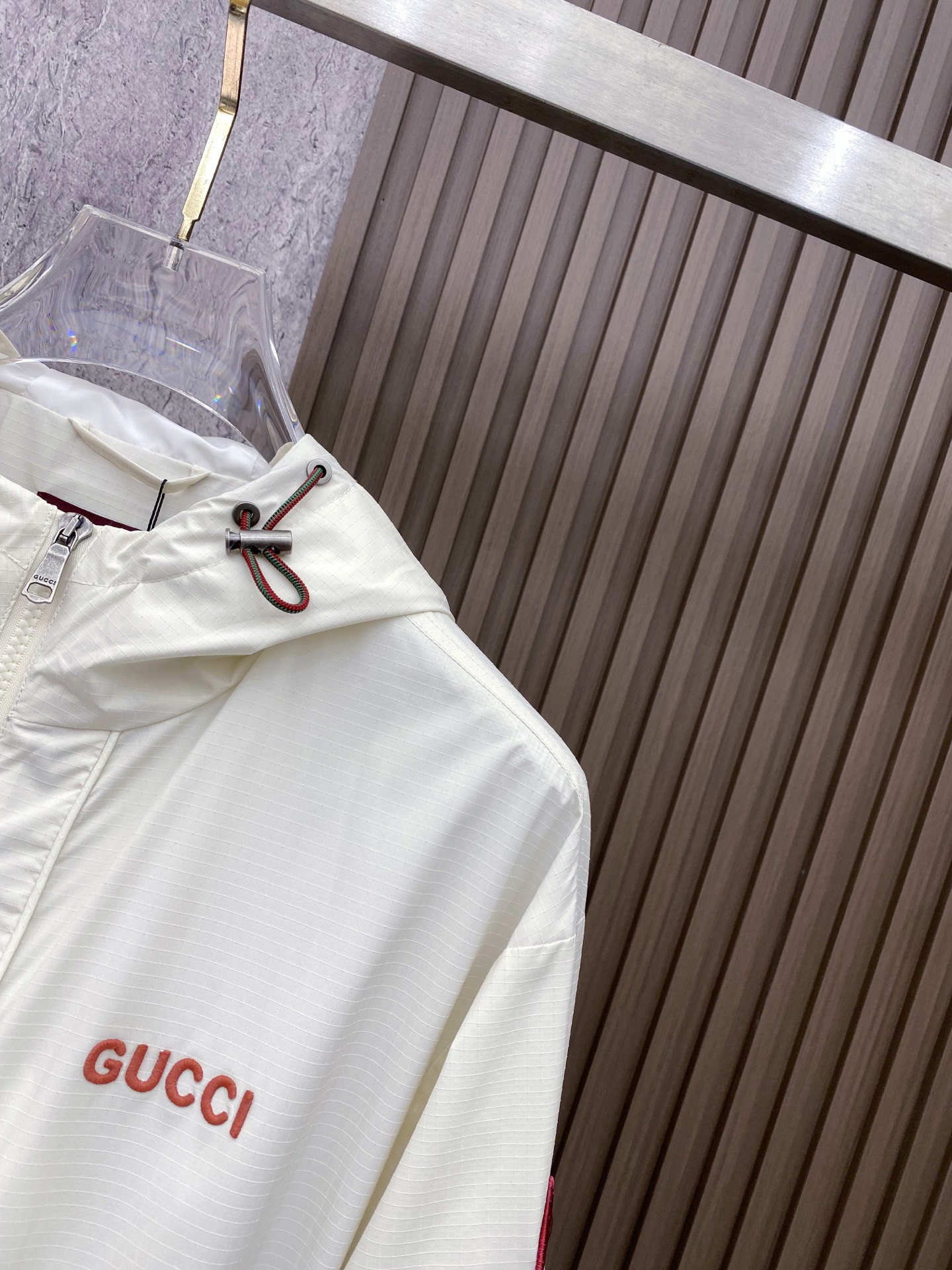 Gucci 古奇 2026ss春季新款连帽夹克外套全高端版本！高定专柜面料辅料，透气舒适度高，细节无可挑