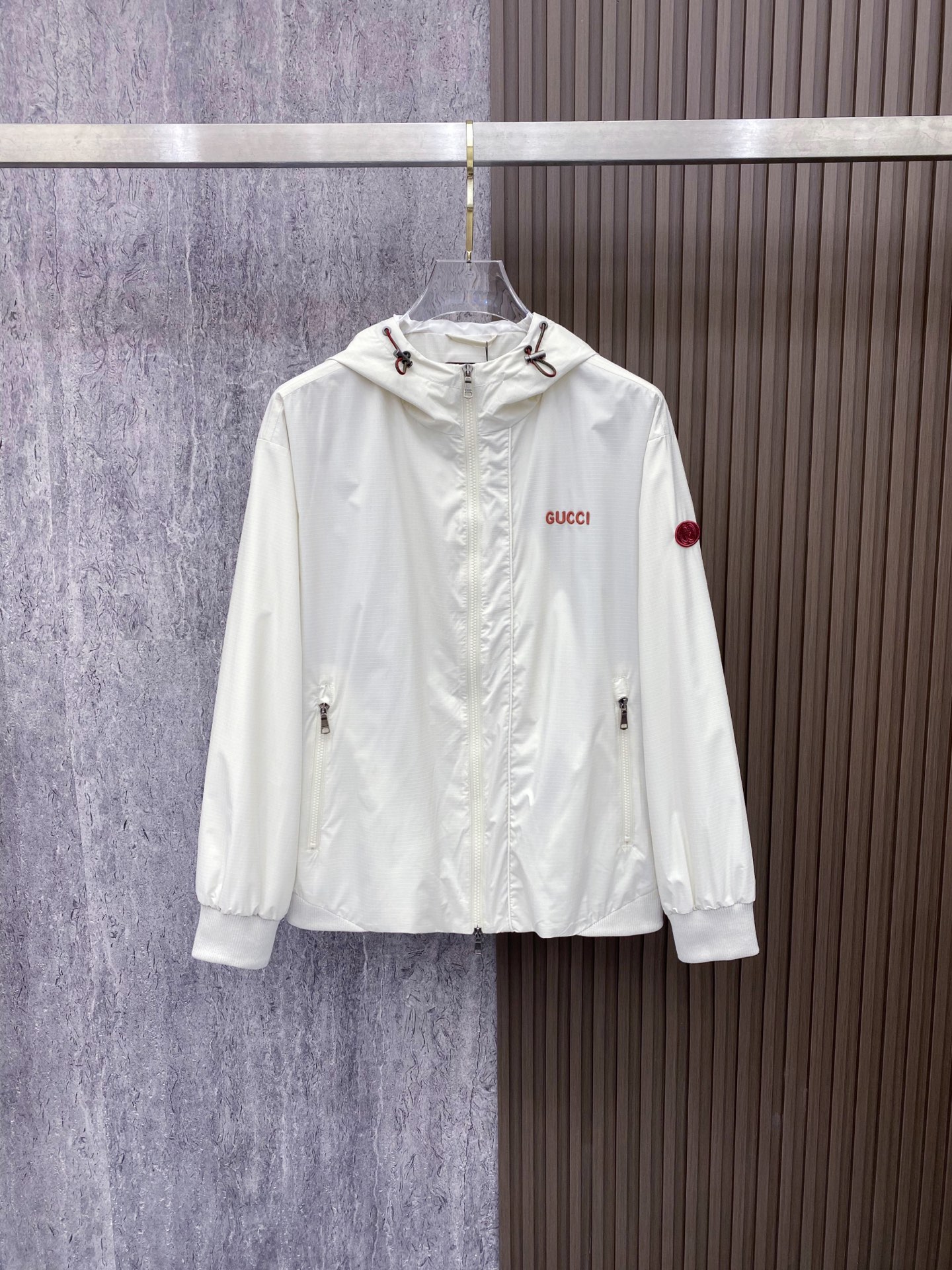 Gucci 古奇 2026ss春季新款连帽夹克外套全高端版本！高定专柜面料辅料，透气舒适度高，细节无可挑