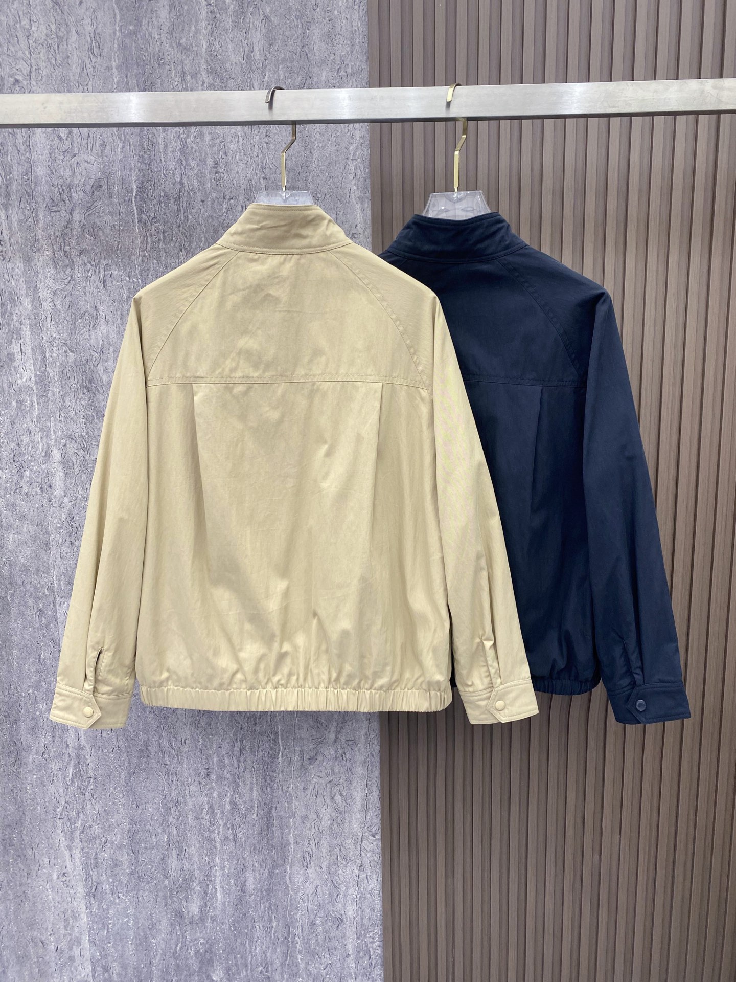 Burberry 巴宝莉 2026ss春季新款连帽夹克外套全高端版本！高定专柜面料辅料，透气舒适度高，细