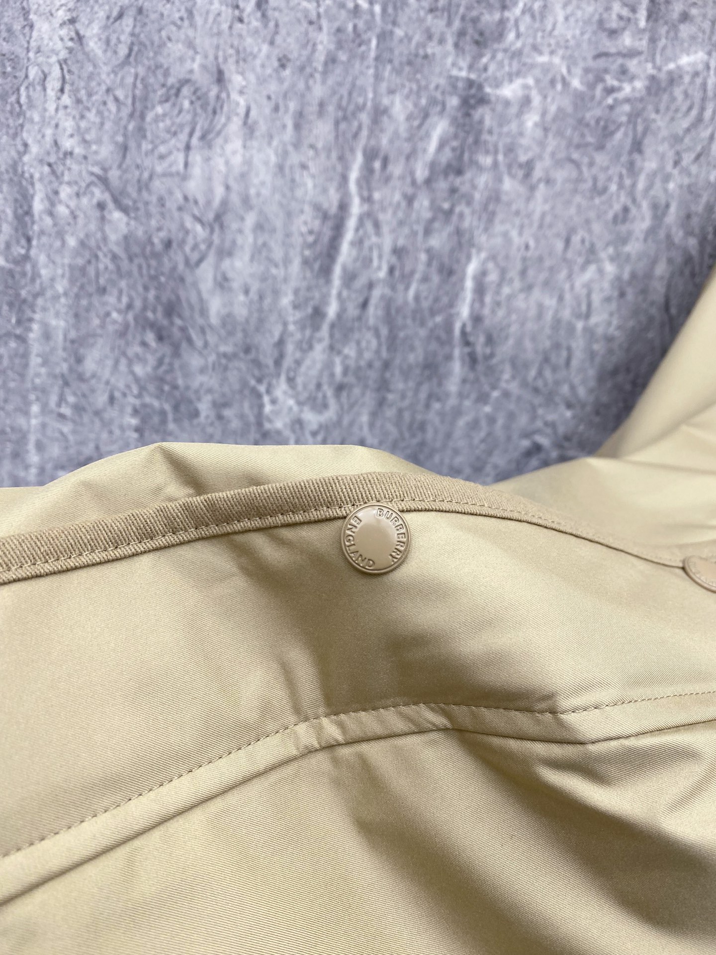 Burberry 巴宝莉 2026ss春季新款夹克外套全高端版本！高定专柜面料辅料，透气舒适度高，细节无