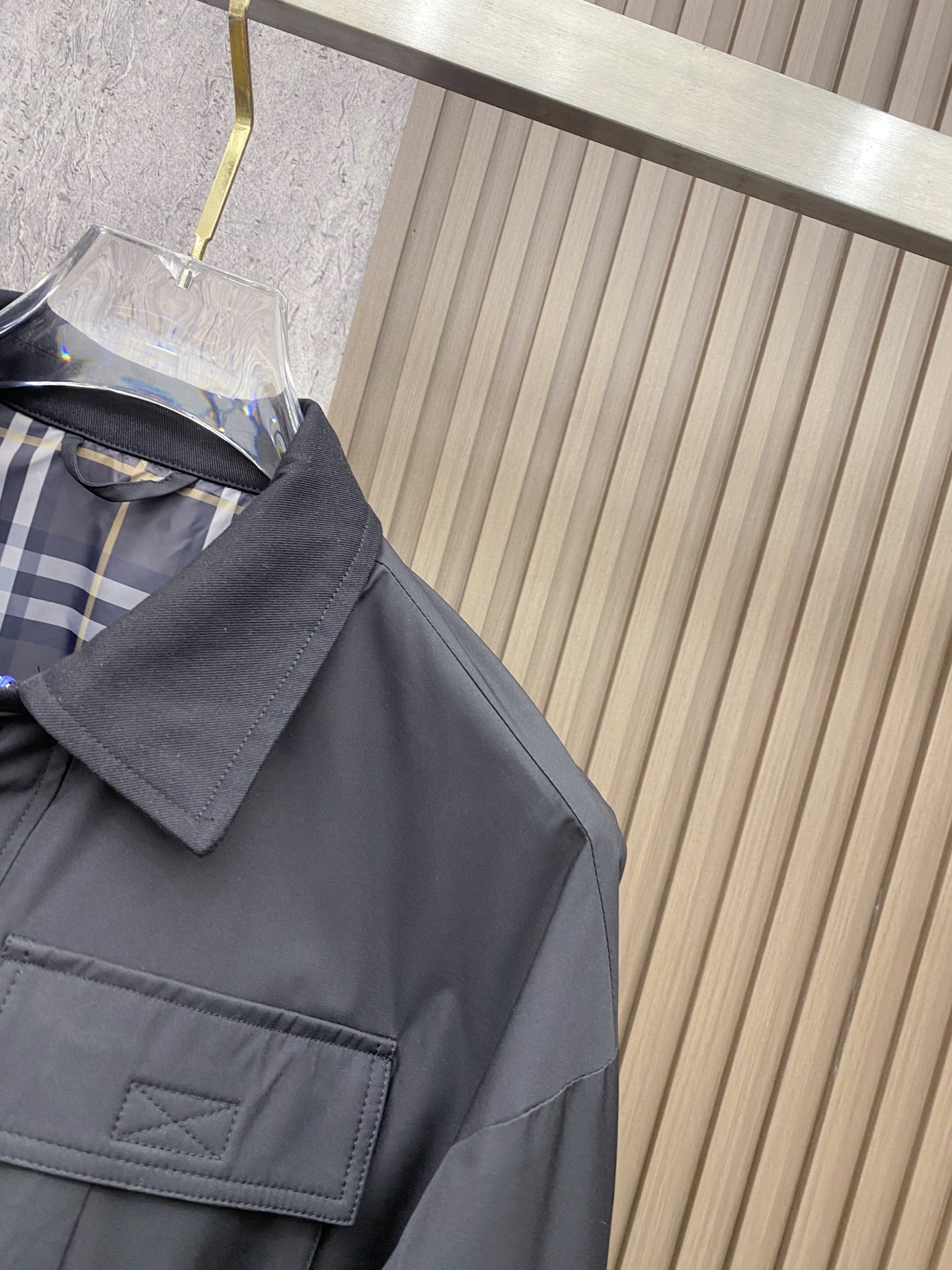 Burberry 巴宝莉 2026ss春季新款夹克外套全高端版本！高定专柜面料辅料，透气舒适度高，细节无