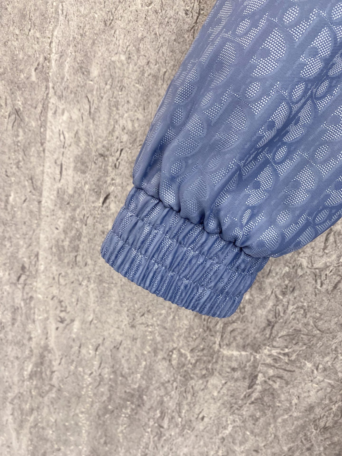 Dior 迪奥 2026ss春季新款立领夹克外套全高端版本！高定专柜面料辅料，透气舒适度高，细节无可挑剔