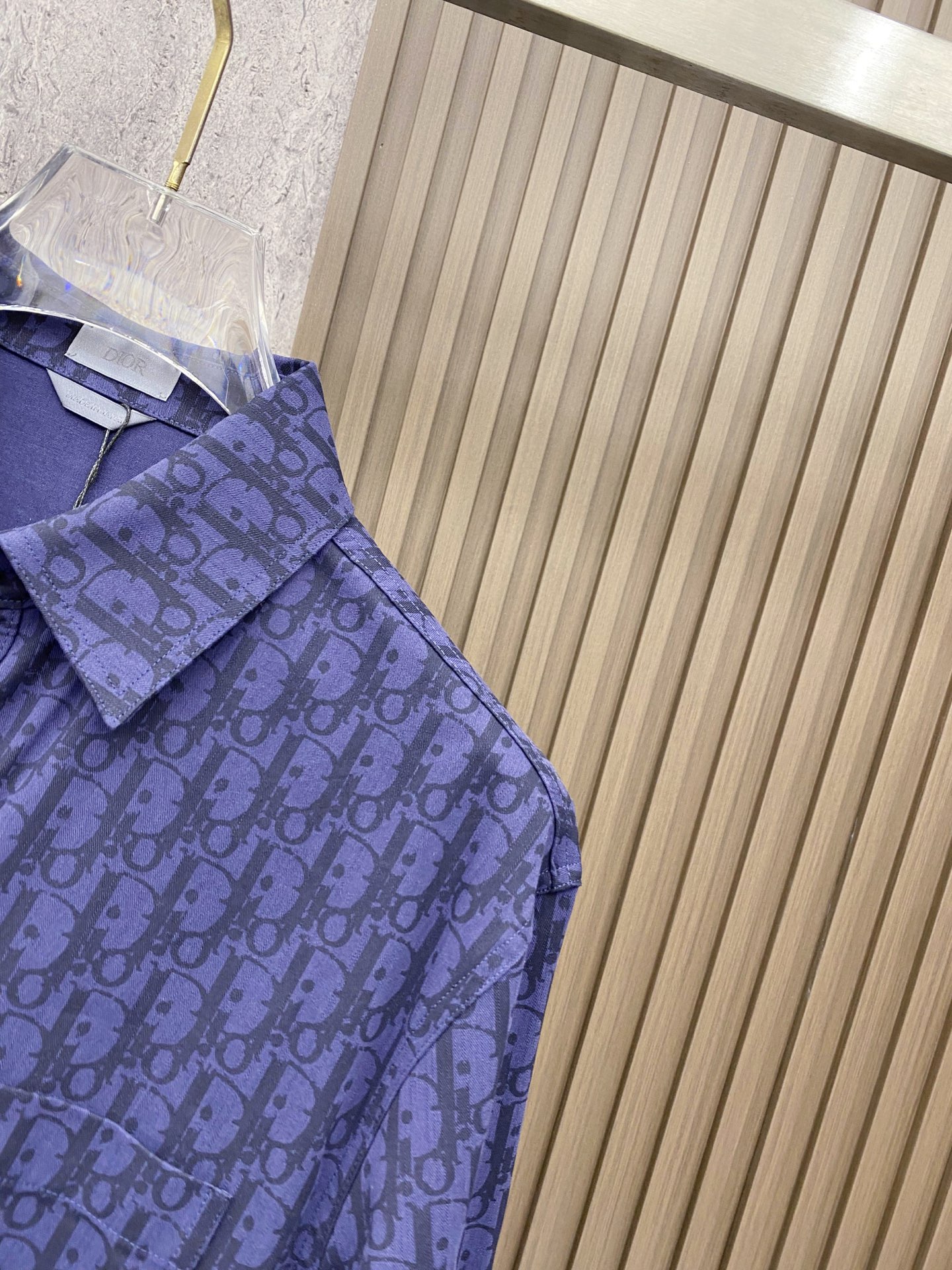 Dior 迪奥 CD 2026ss春季新款衬衫 全身logo老花满印牛仔衬衫 定制水洗面料 超高工艺的拔