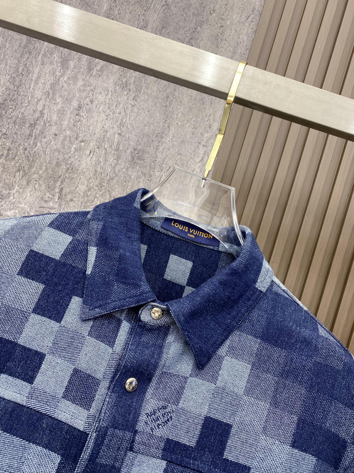 LV 袖子可拆卸 2026ss春季新款夹克牛仔外套全高端版本！高定专柜面料辅料，透气舒适度高，细节无可挑