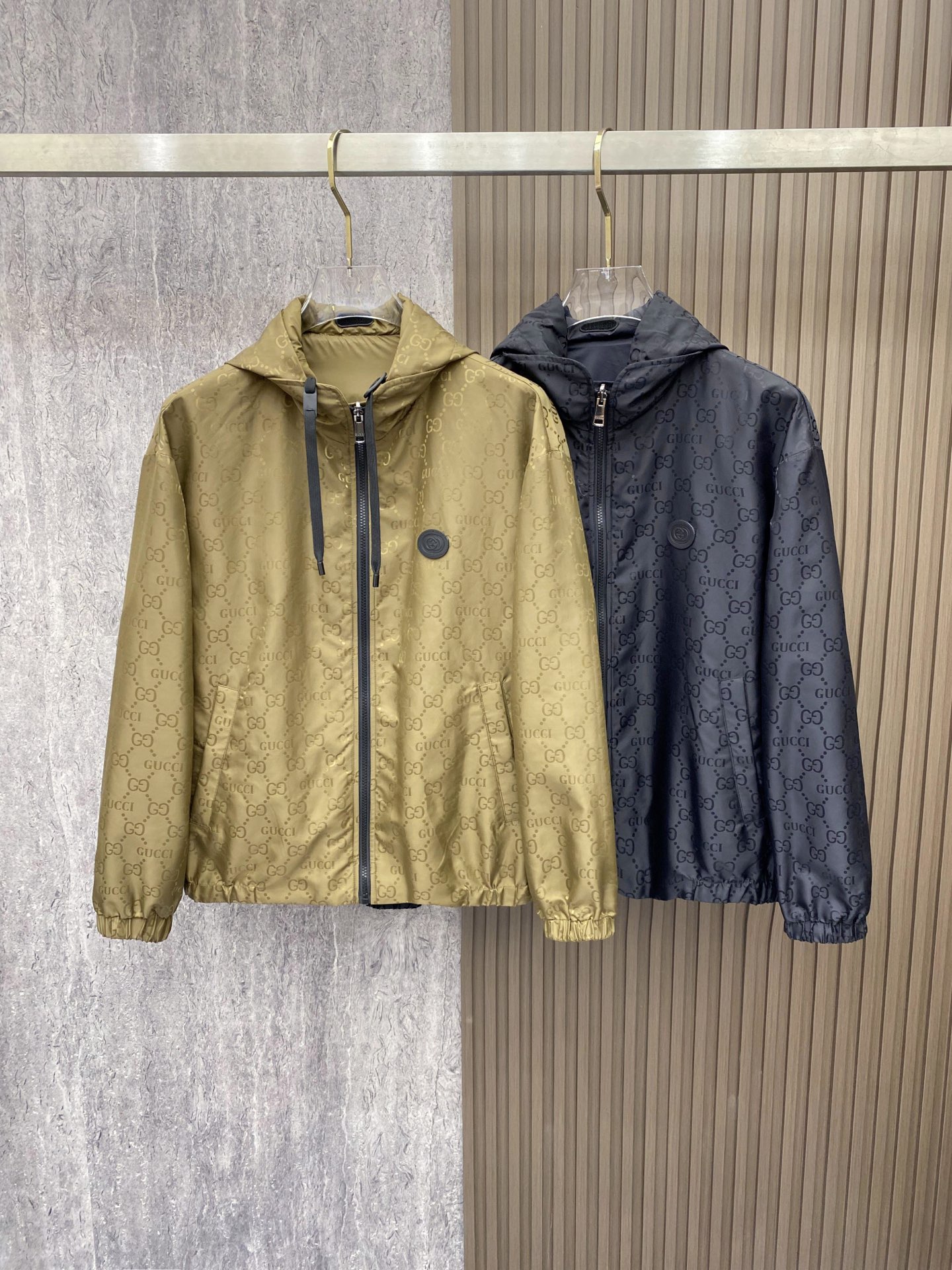 Gucci 古奇 双面穿 2026ss春季新款连帽夹克外套全高端版本！高定专柜面料辅料，透气舒适度高，细