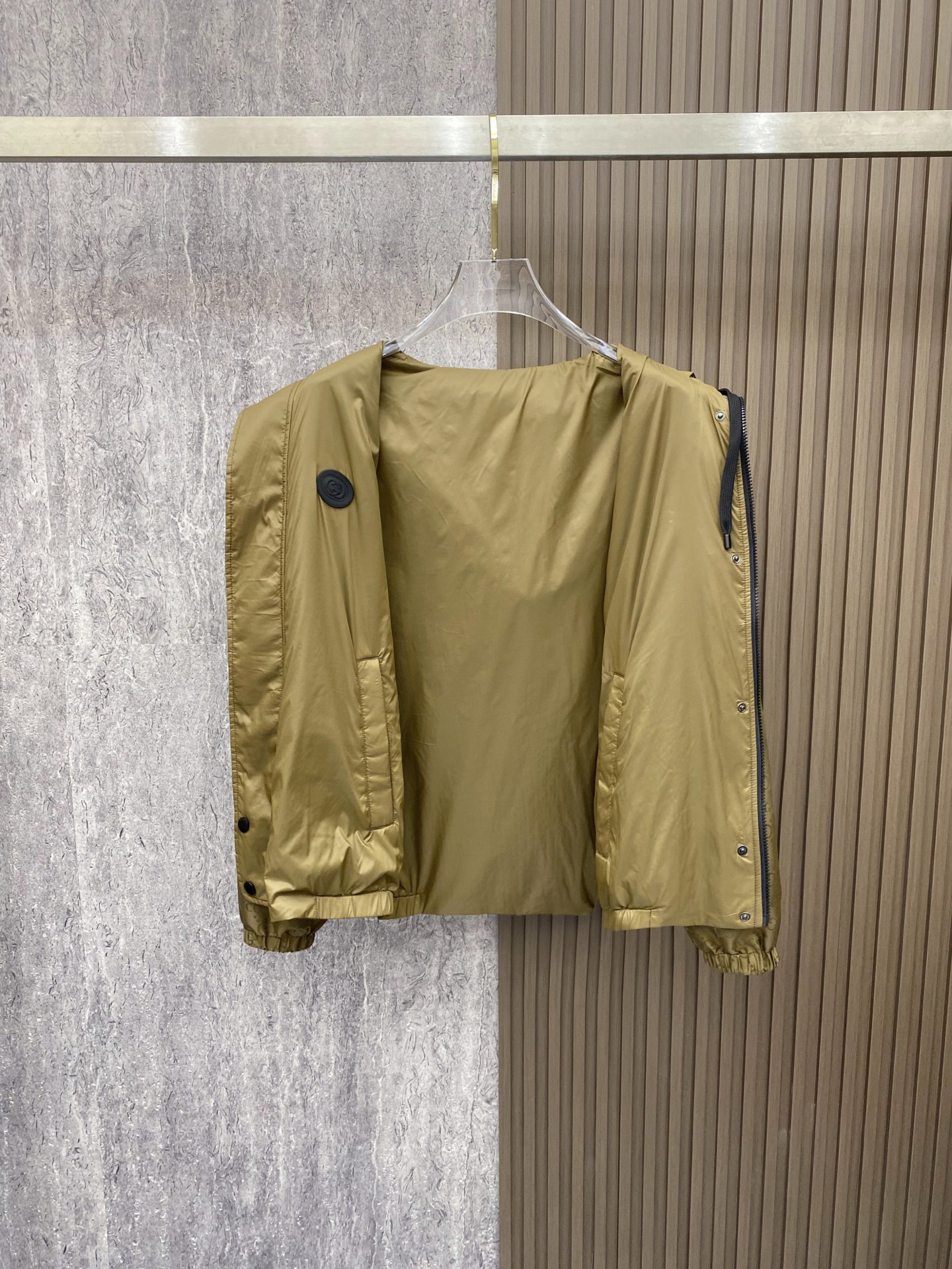 Gucci 古奇 双面穿 2026ss春季新款连帽夹克外套全高端版本！高定专柜面料辅料，透气舒适度高，细