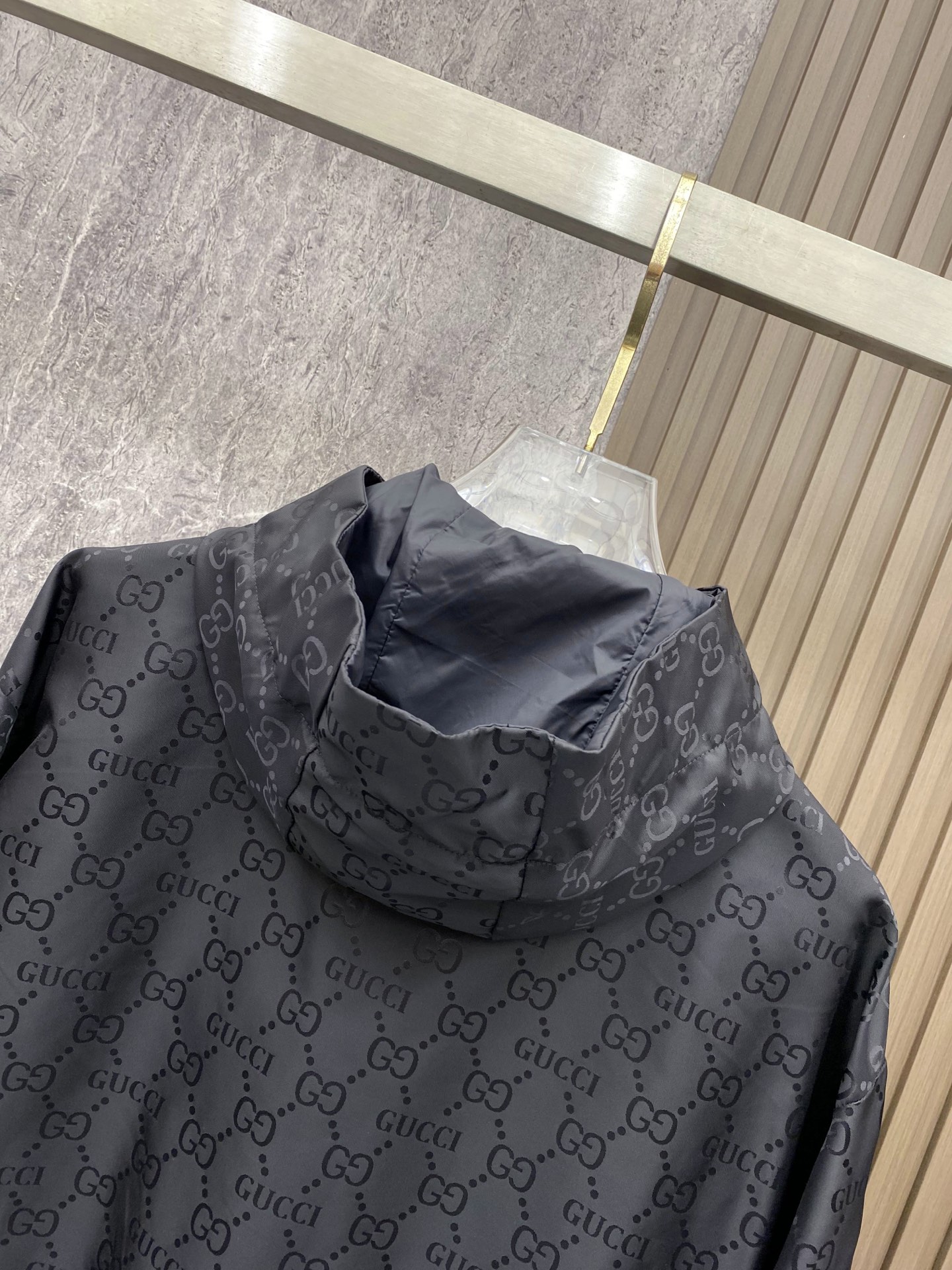 Gucci 古奇 双面穿 2026ss春季新款连帽夹克外套全高端版本！高定专柜面料辅料，透气舒适度高，细
