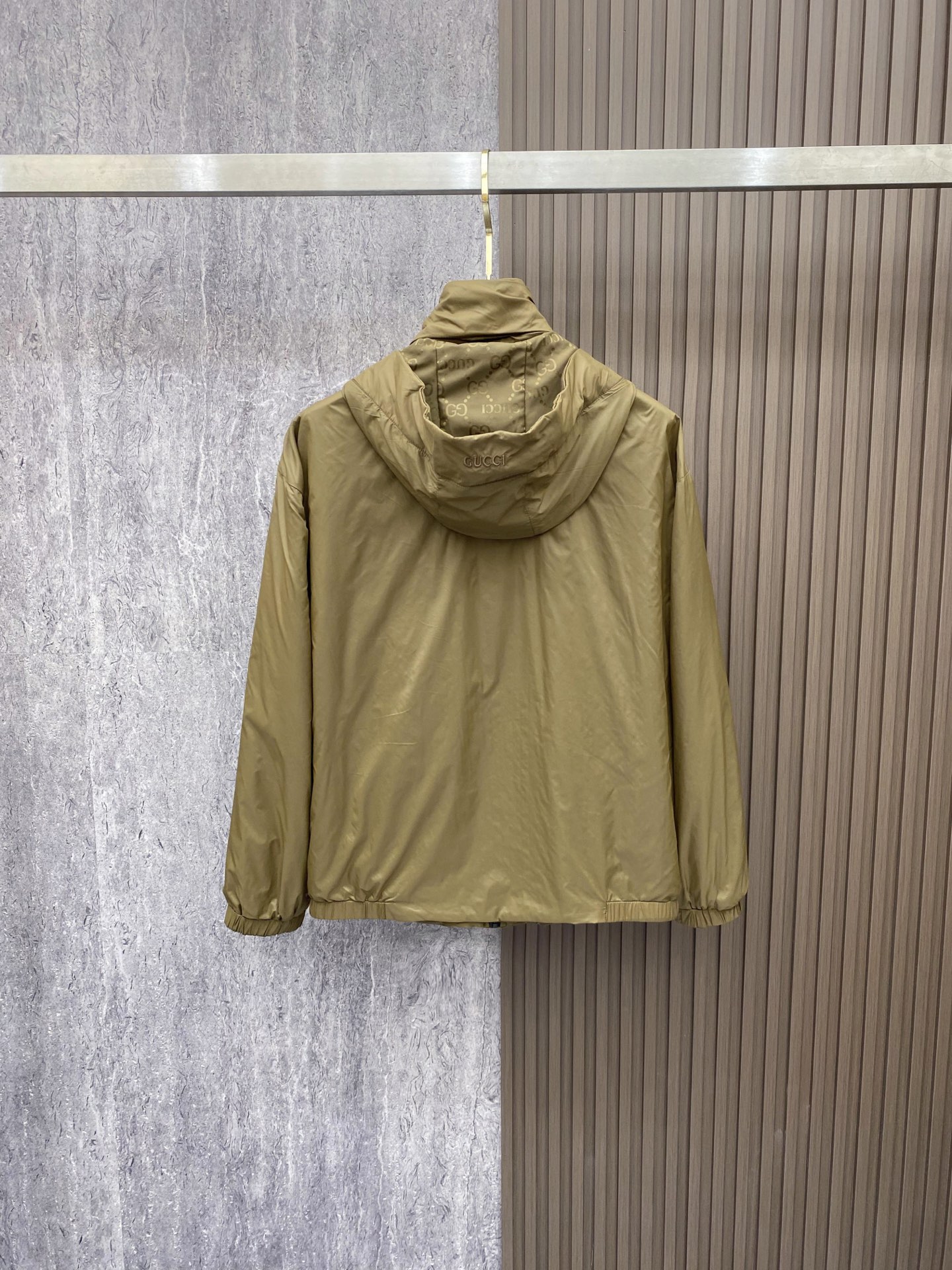 Gucci 古奇 双面穿 2026ss春季新款连帽夹克外套全高端版本！高定专柜面料辅料，透气舒适度高，细