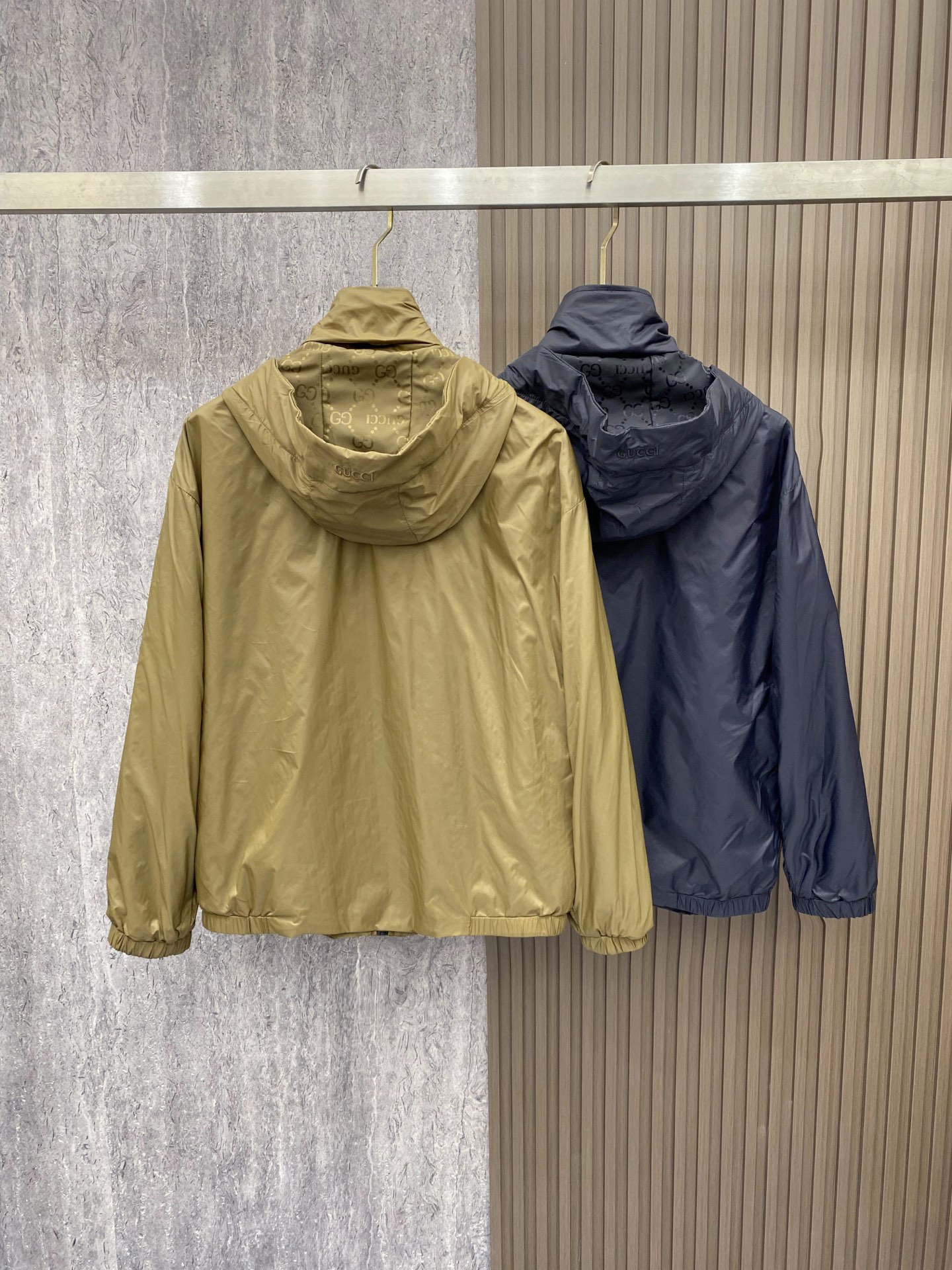 Gucci 古奇 双面穿 2026ss春季新款连帽夹克外套全高端版本！高定专柜面料辅料，透气舒适度高，细