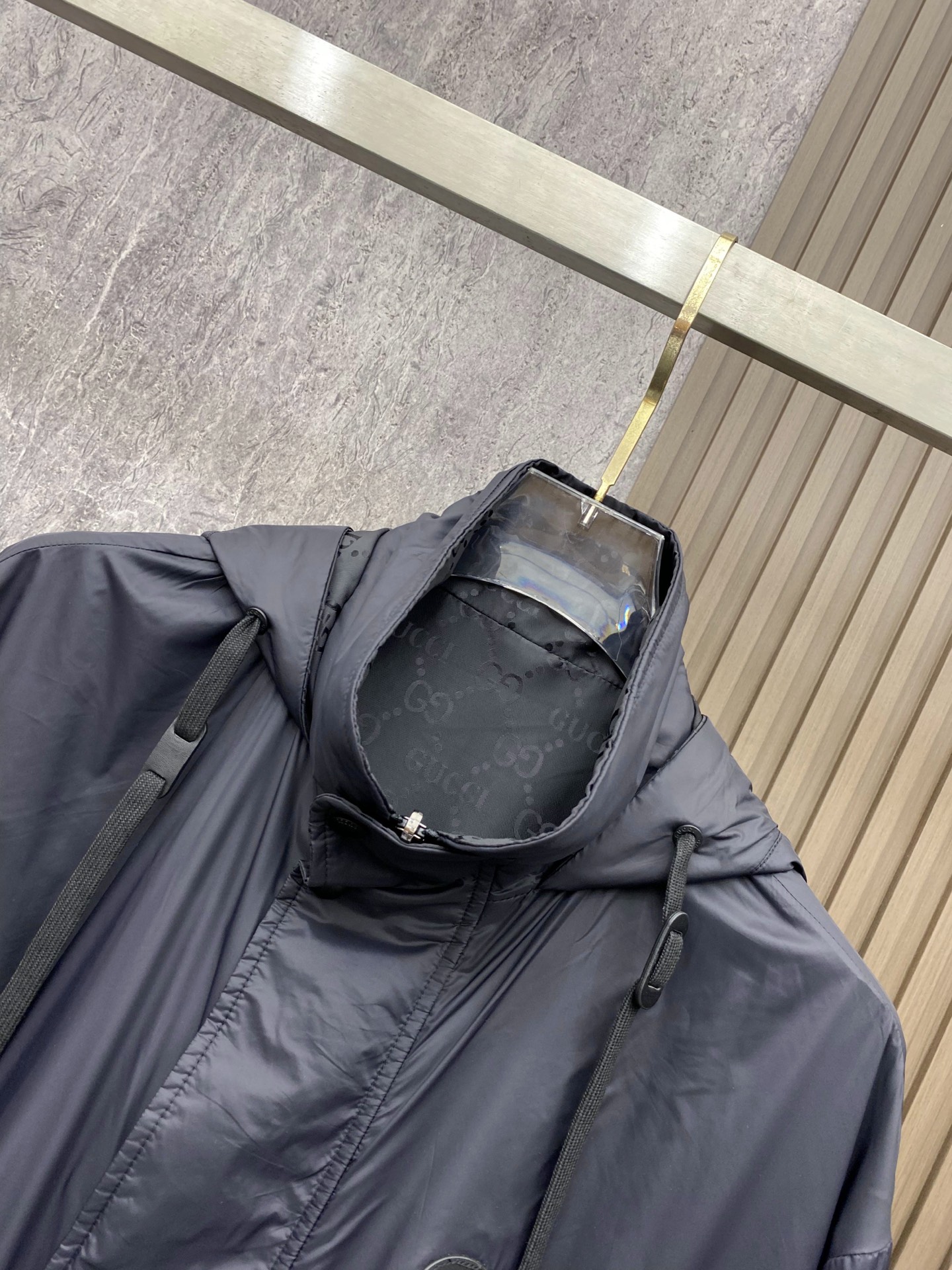 Gucci 古奇 双面穿 2026ss春季新款连帽夹克外套全高端版本！高定专柜面料辅料，透气舒适度高，细