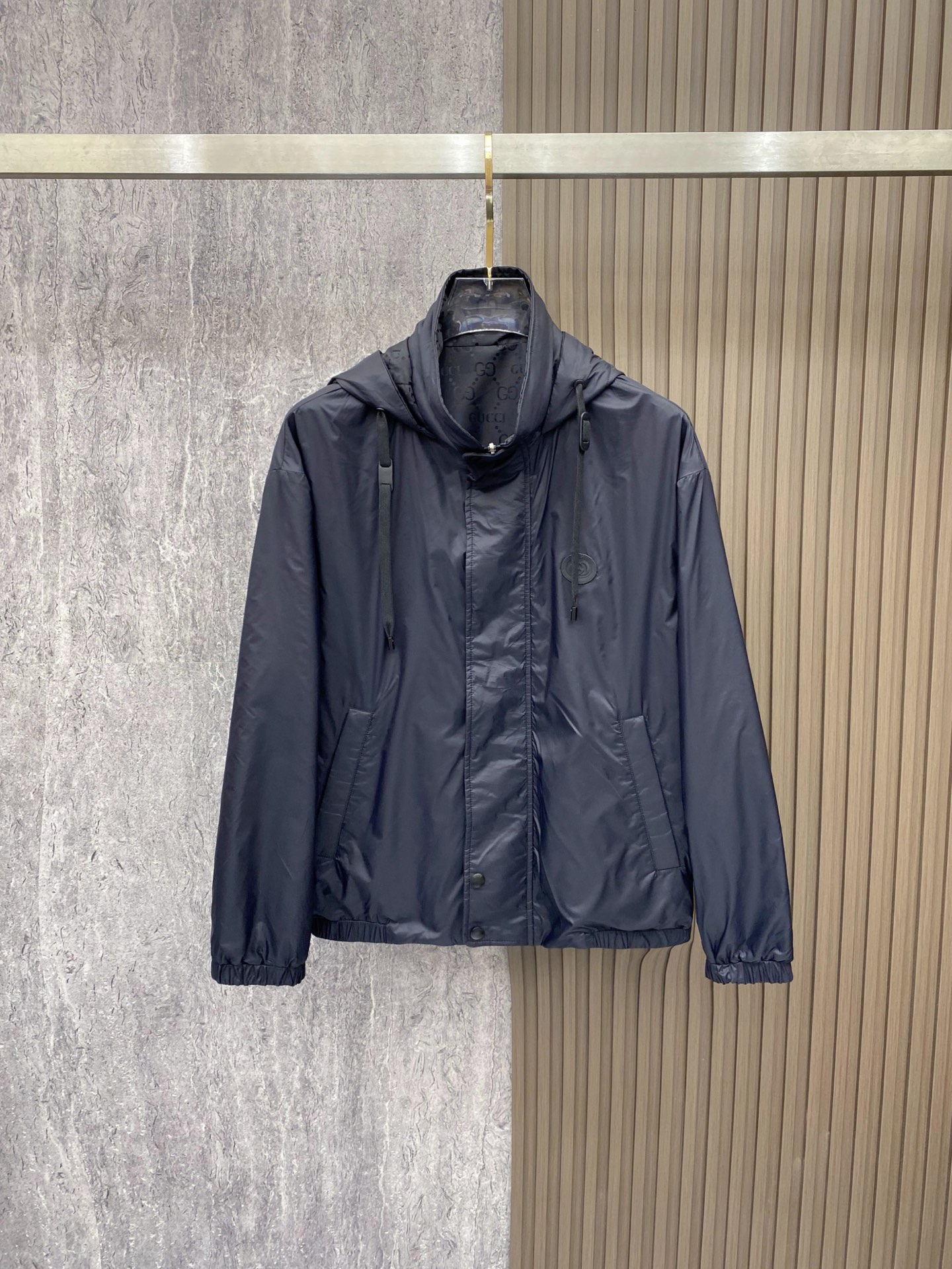 Gucci 古奇 双面穿 2026ss春季新款连帽夹克外套全高端版本！高定专柜面料辅料，透气舒适度高，细