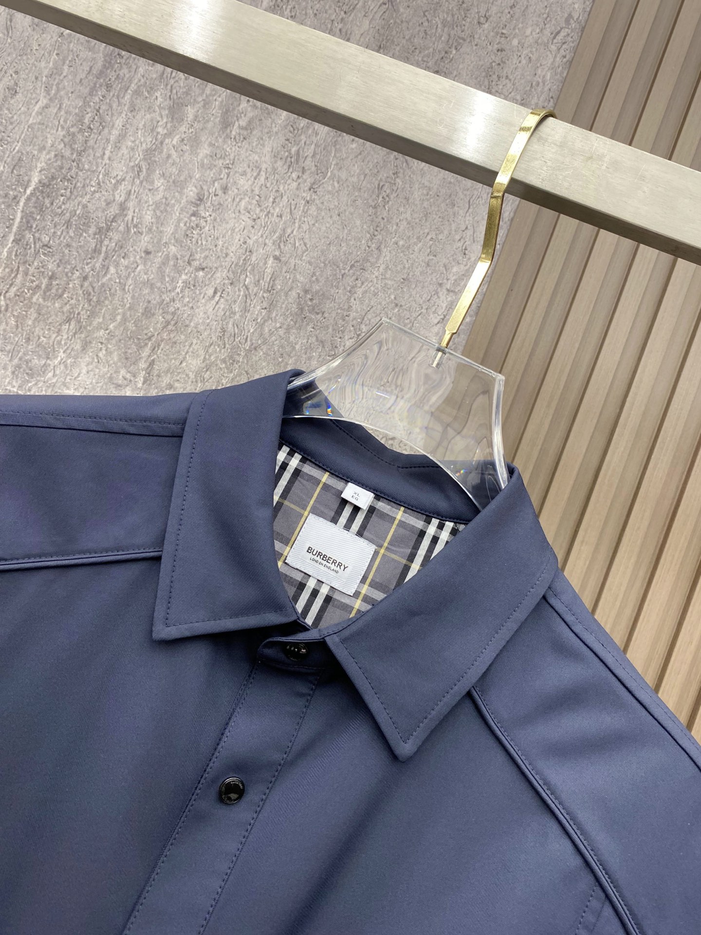 Burberry 巴宝莉2026ss春季新款夹克外套全高端版本！高定专柜面料辅料，透气舒适度高，细节无可