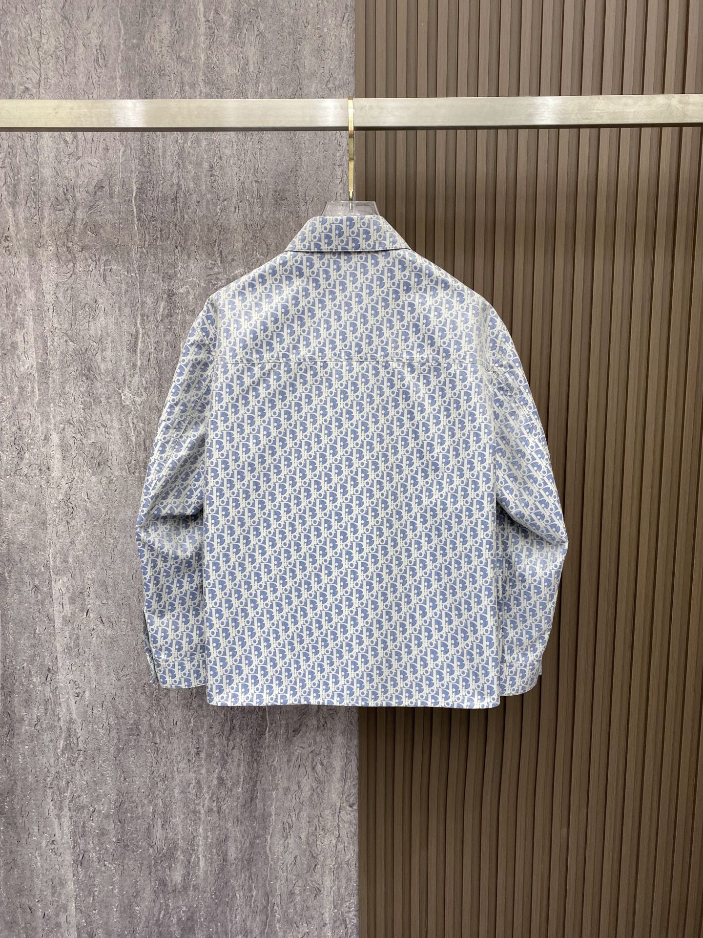 Dior 迪奥 2026ss春季新款翻领夹克外套全高端版本！高定专柜面料辅料，透气舒适度高，细节无可挑剔